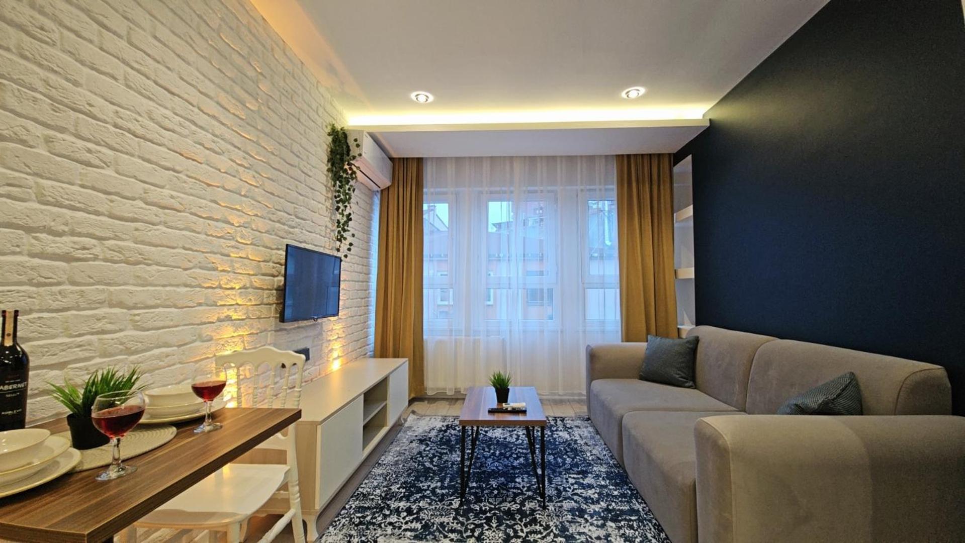 Deluxe Suite photo 2
