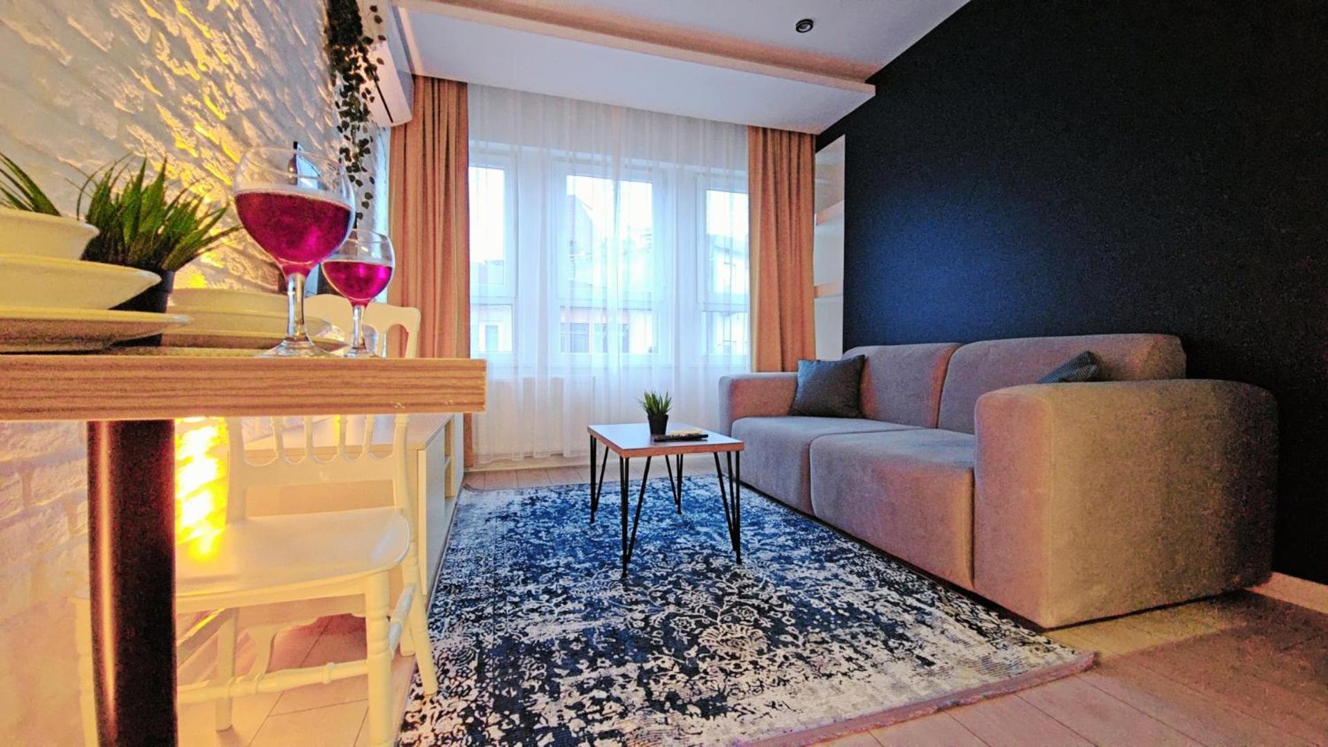 Deluxe Suite photo 3