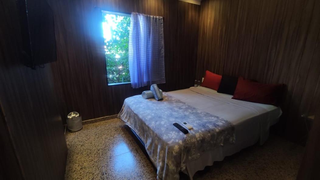 Queen Suite photo 1
