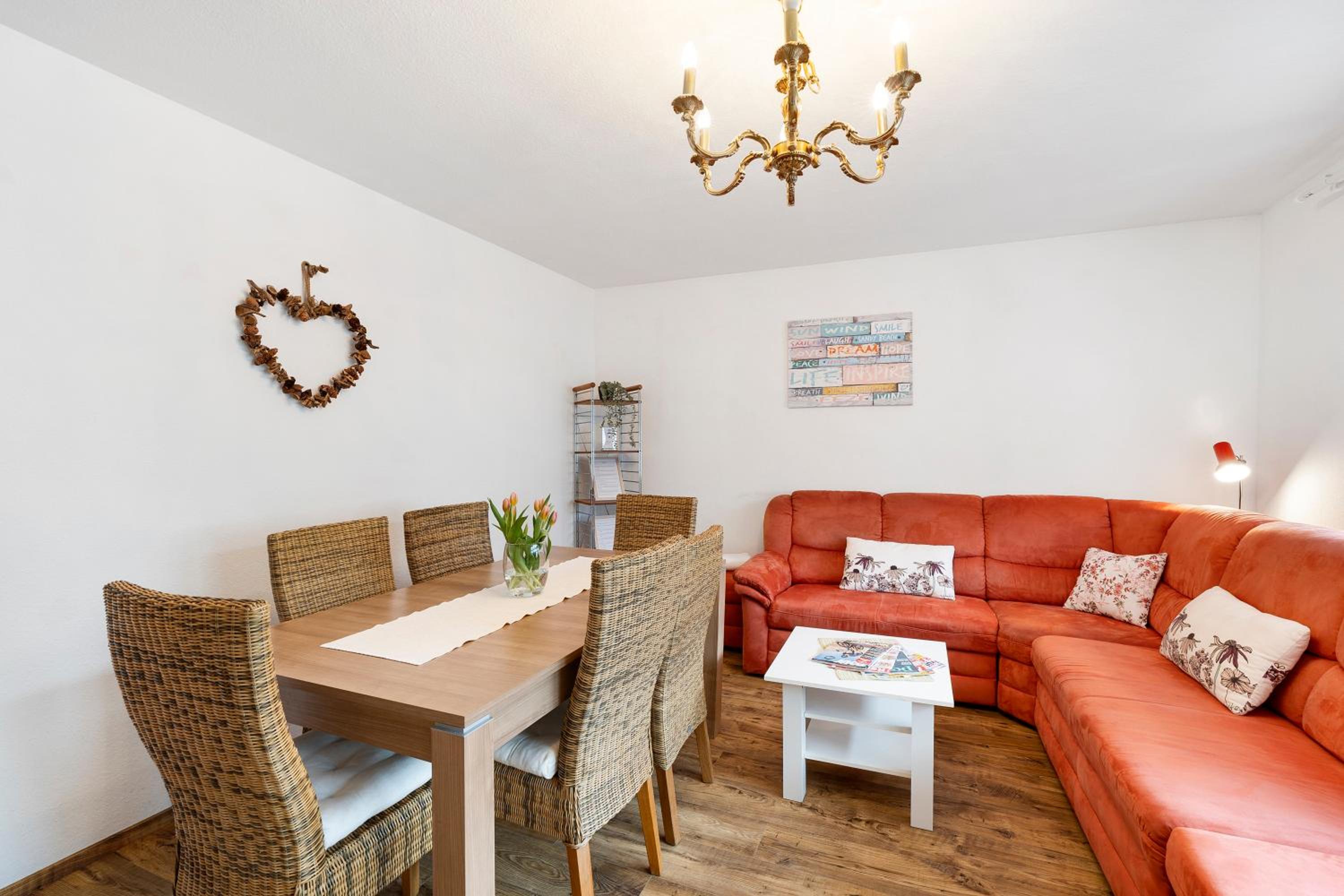 One-Bedroom Apartment with Garden View photo 3