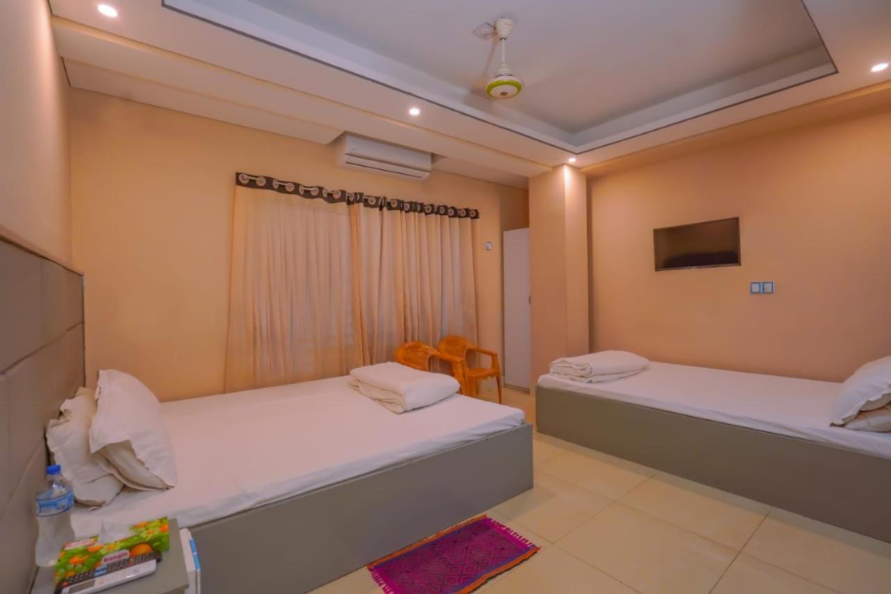 Deluxe Triple Room photo 2