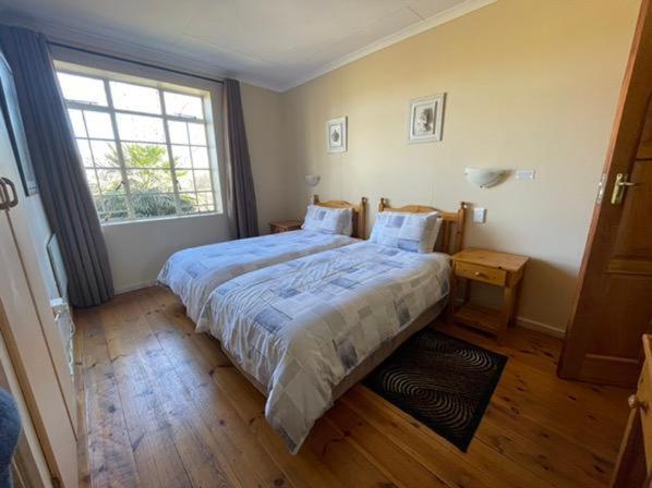 Standard Twin Room photo 1