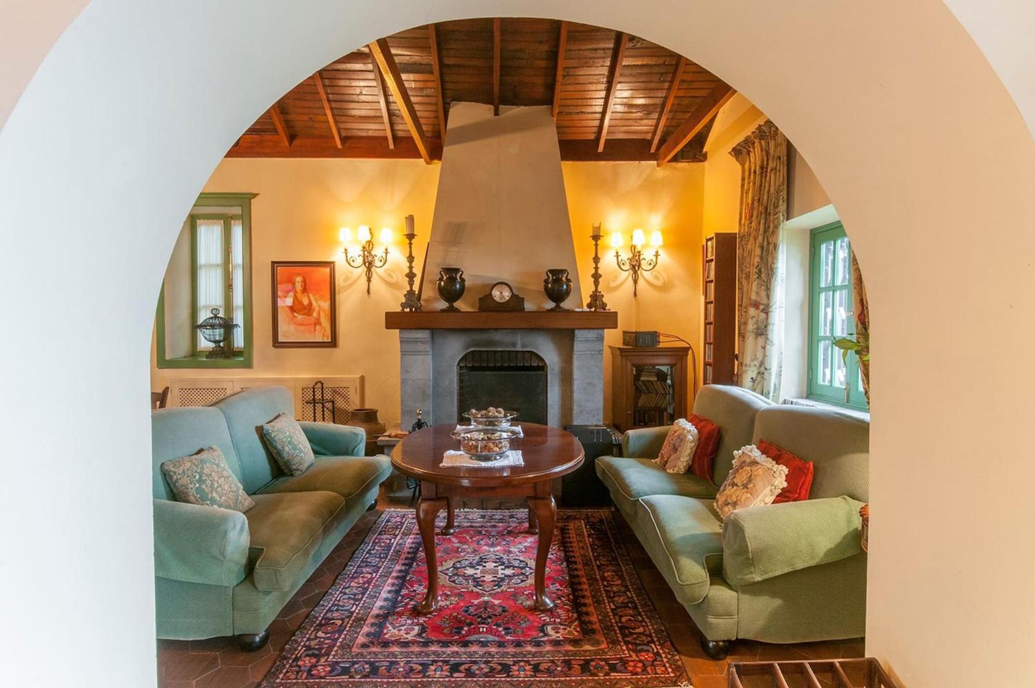 Casa de cuatro habitaciones