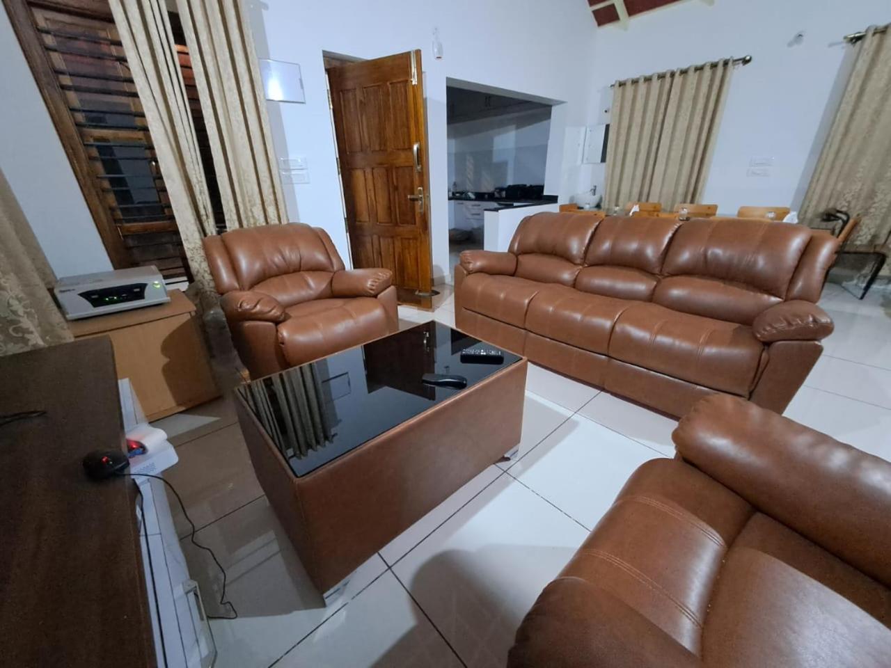 Family Room With Private Bathroom photo 1