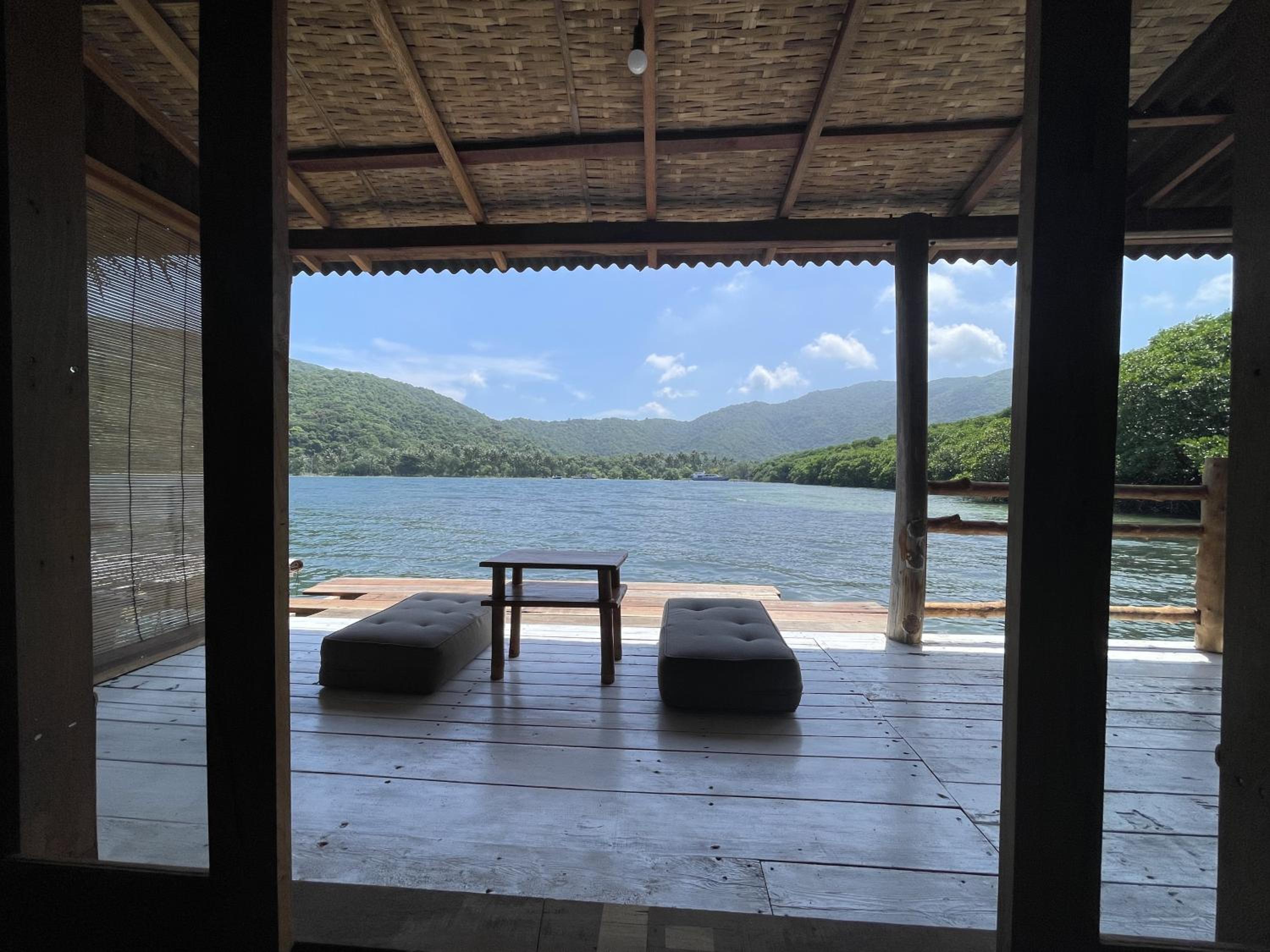 Family Room with Sea View photo 3