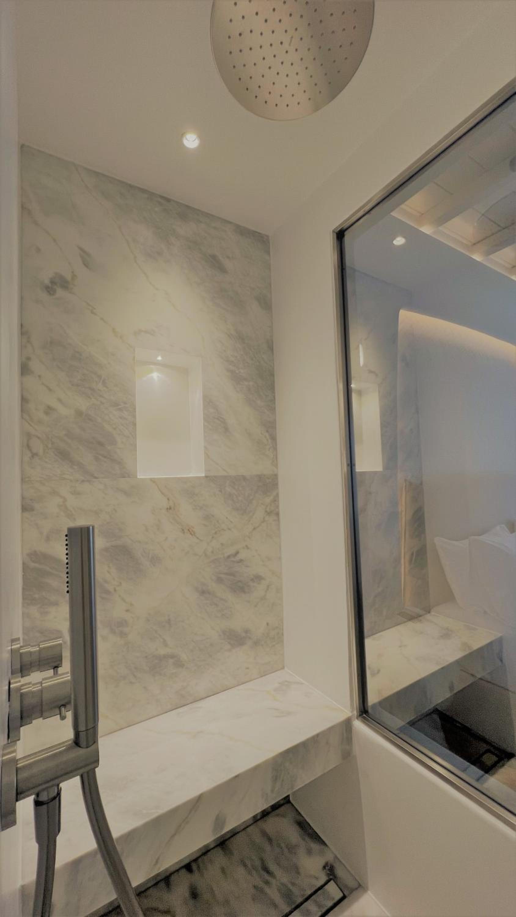Junior Suite with Private Heated Pool - Photo 11