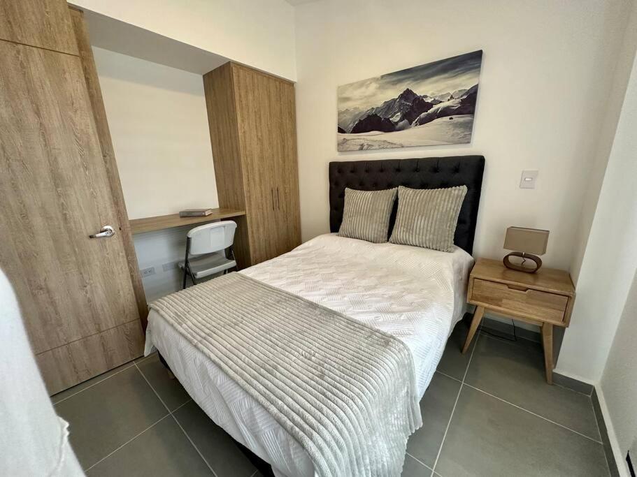 Three-Bedroom House photo 1