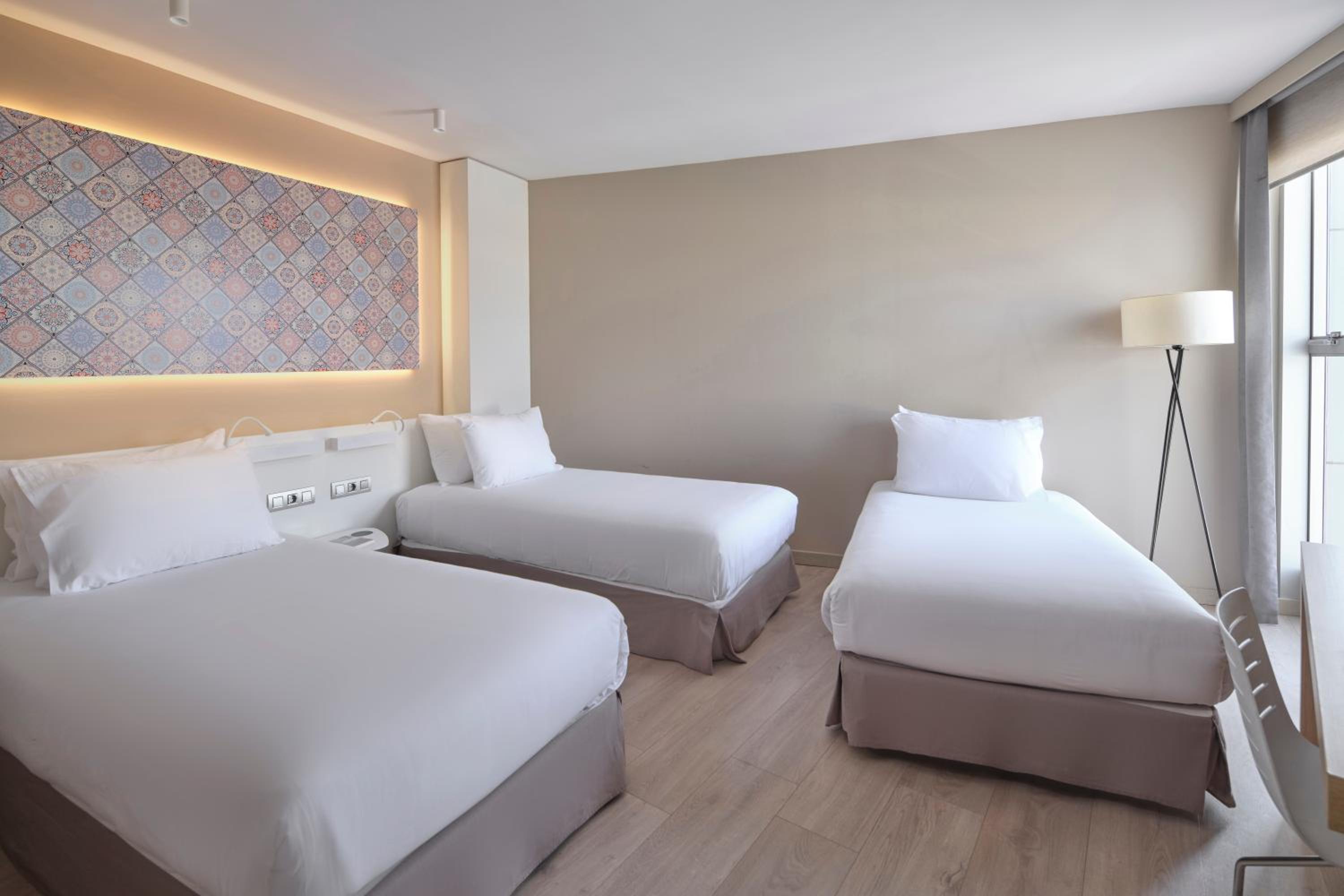 Triple Double Room - Photo 4