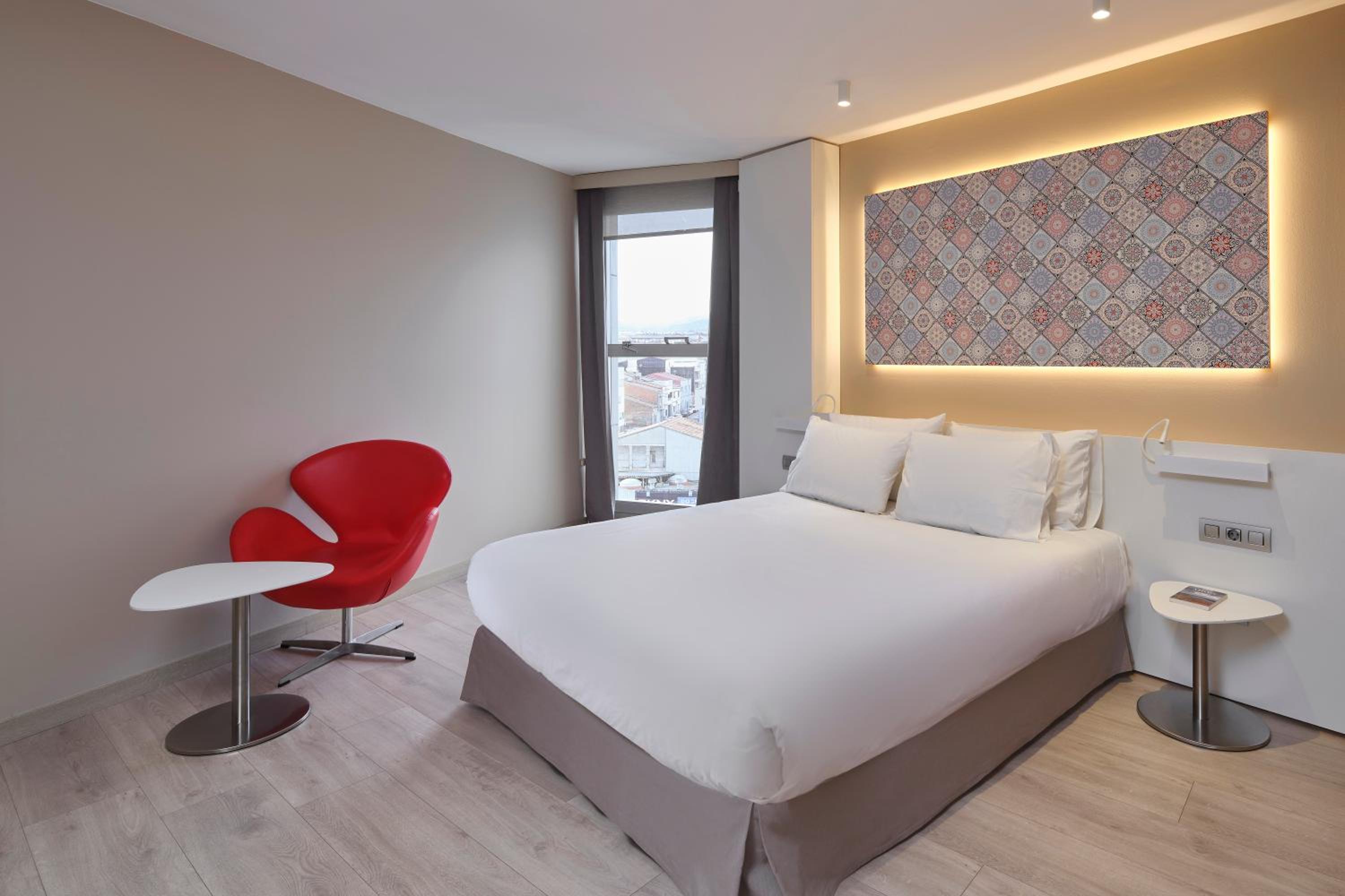 Double Room - Photo 12