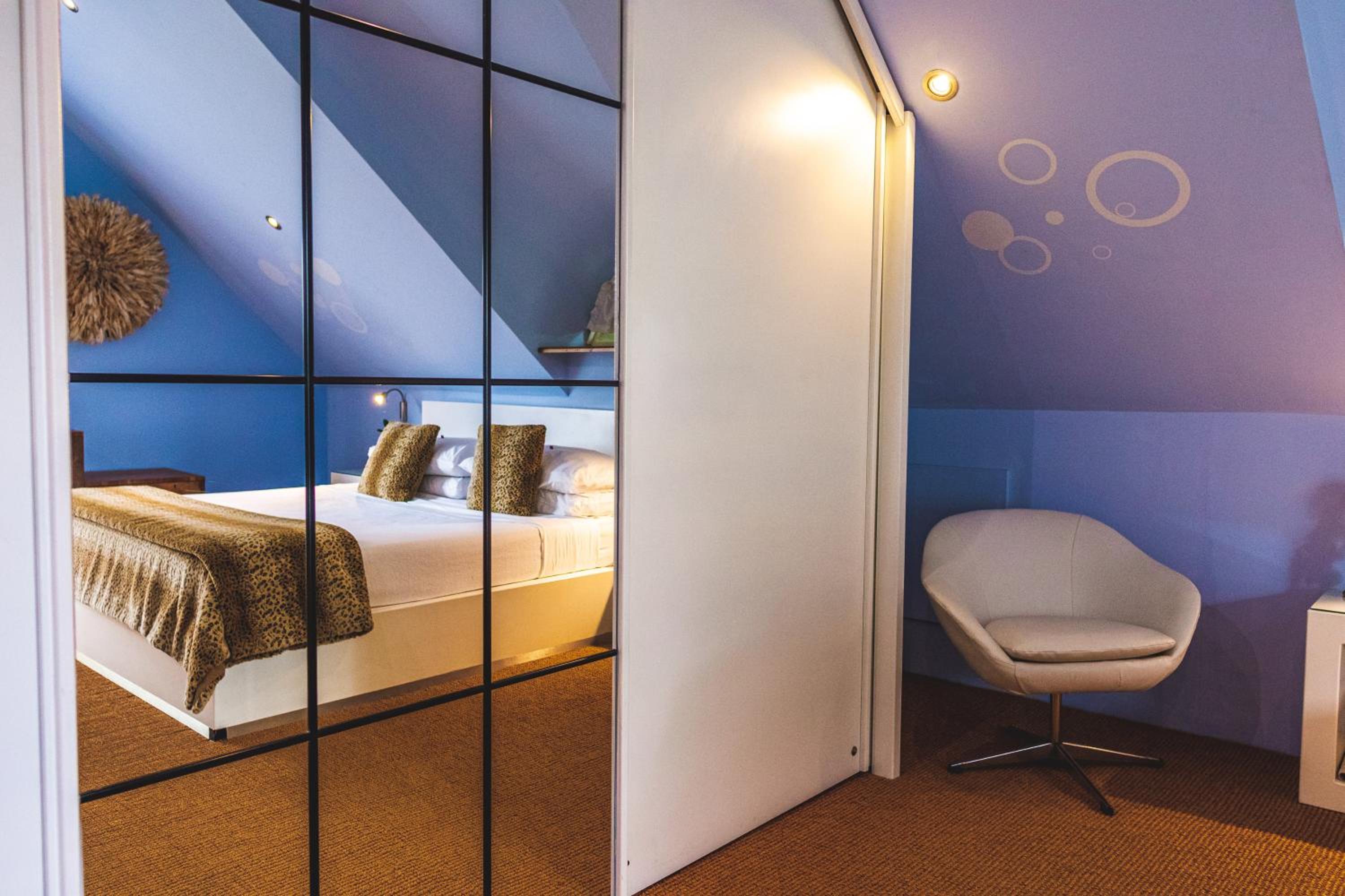 Loft Suite - Photo 8