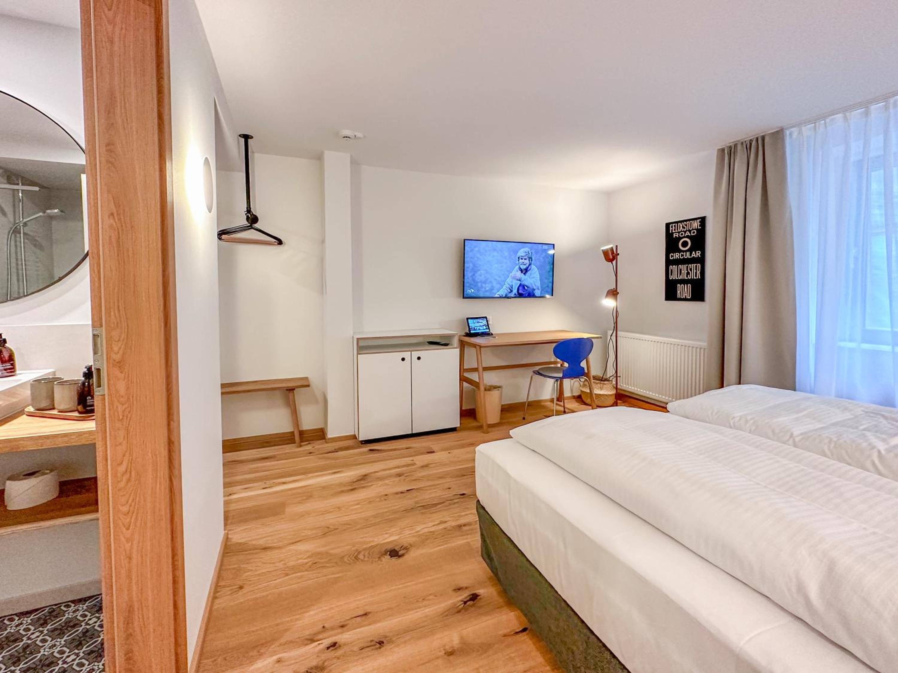 Standard Double Room photo 2