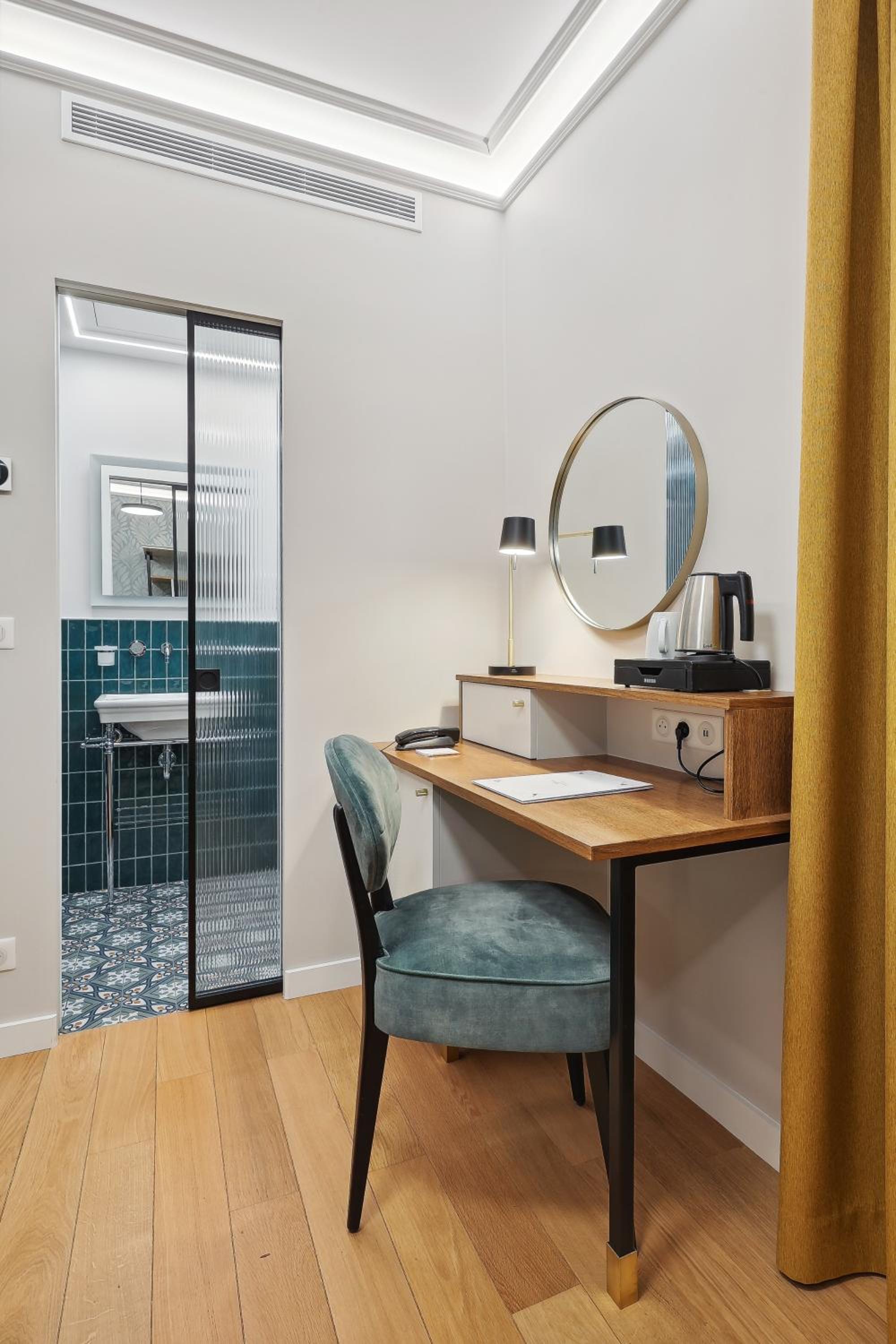 Single Room photo 3