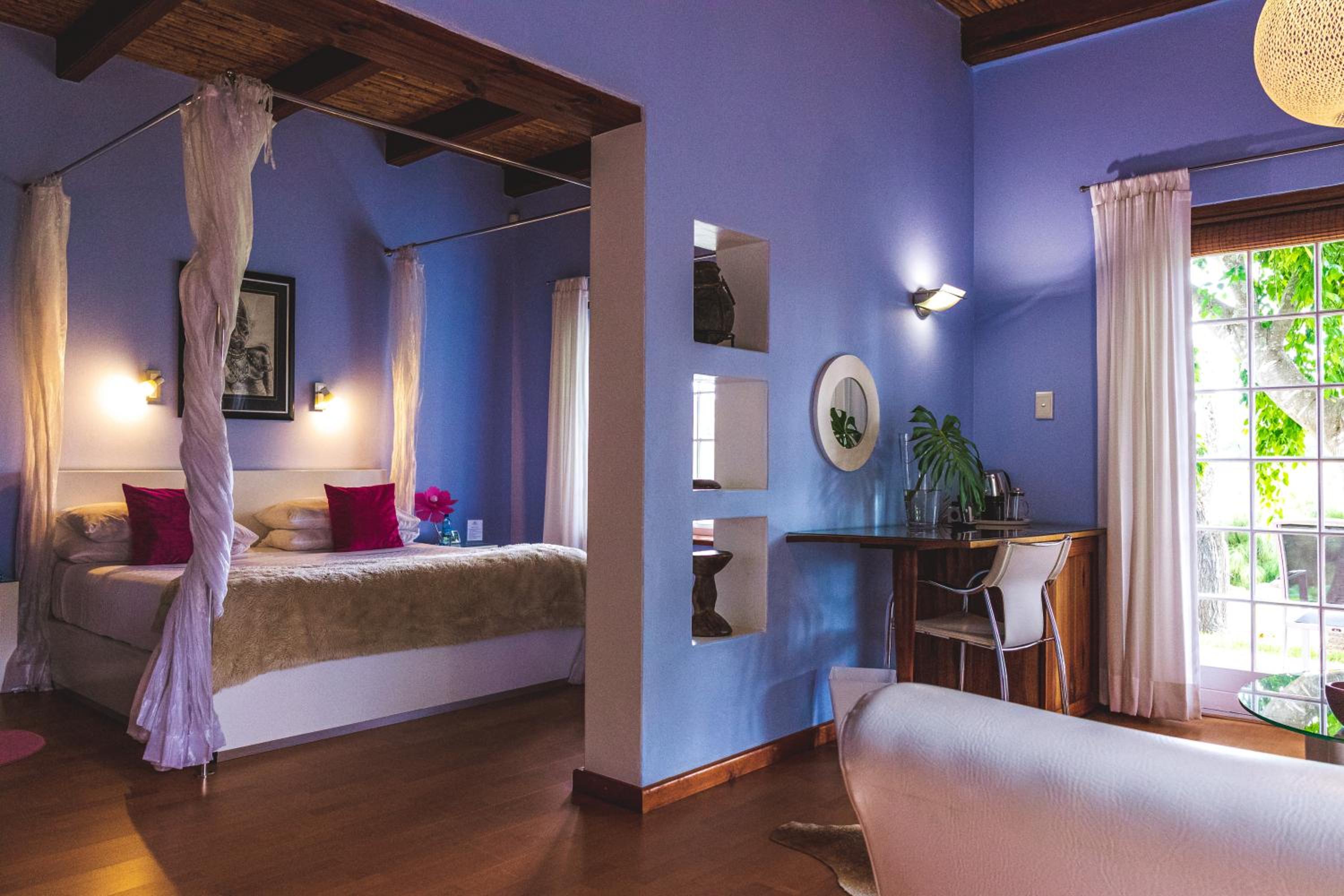 Luxury Double or Twin Room - Photo 10