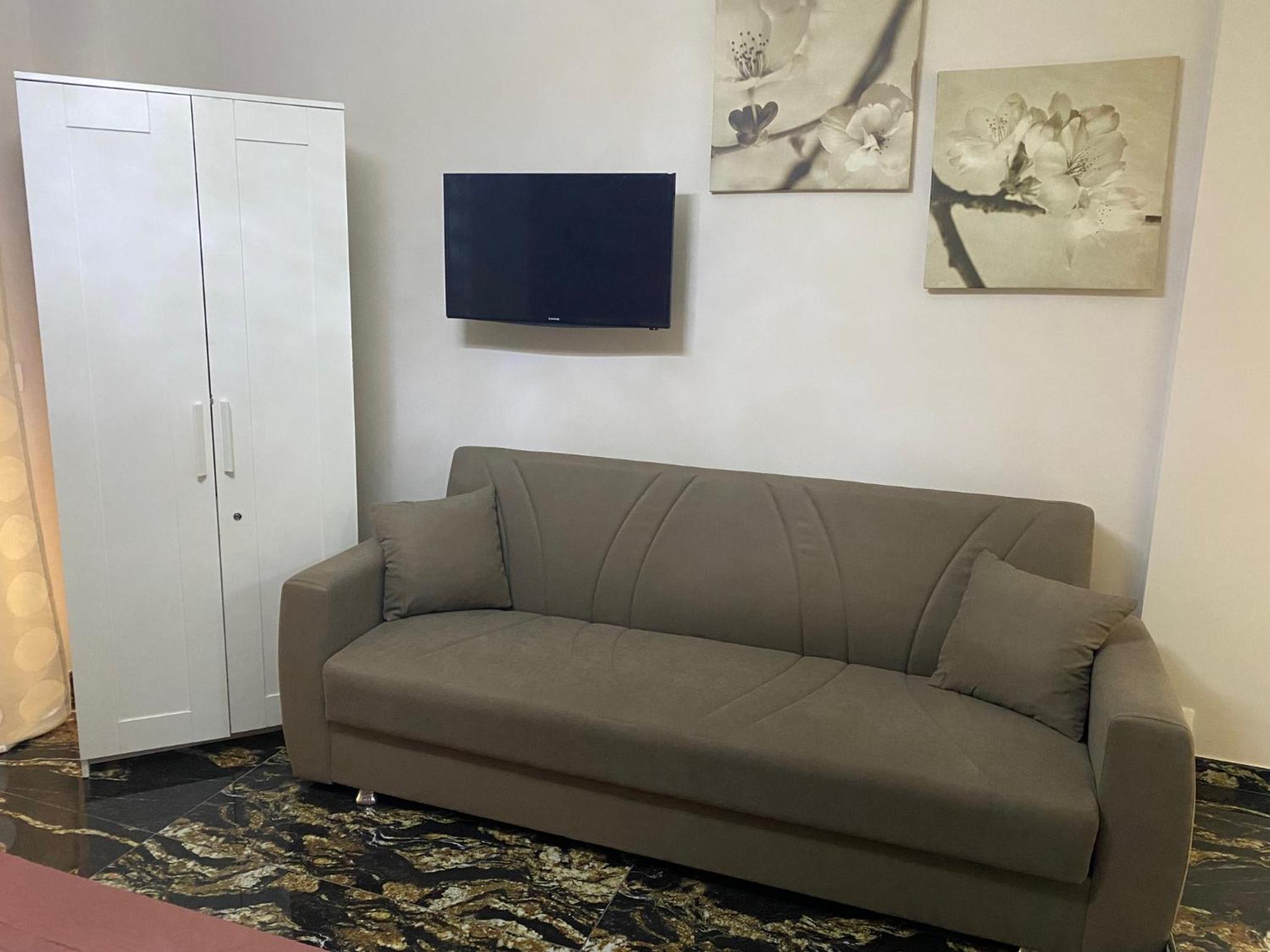 Large Double Room with Balcony