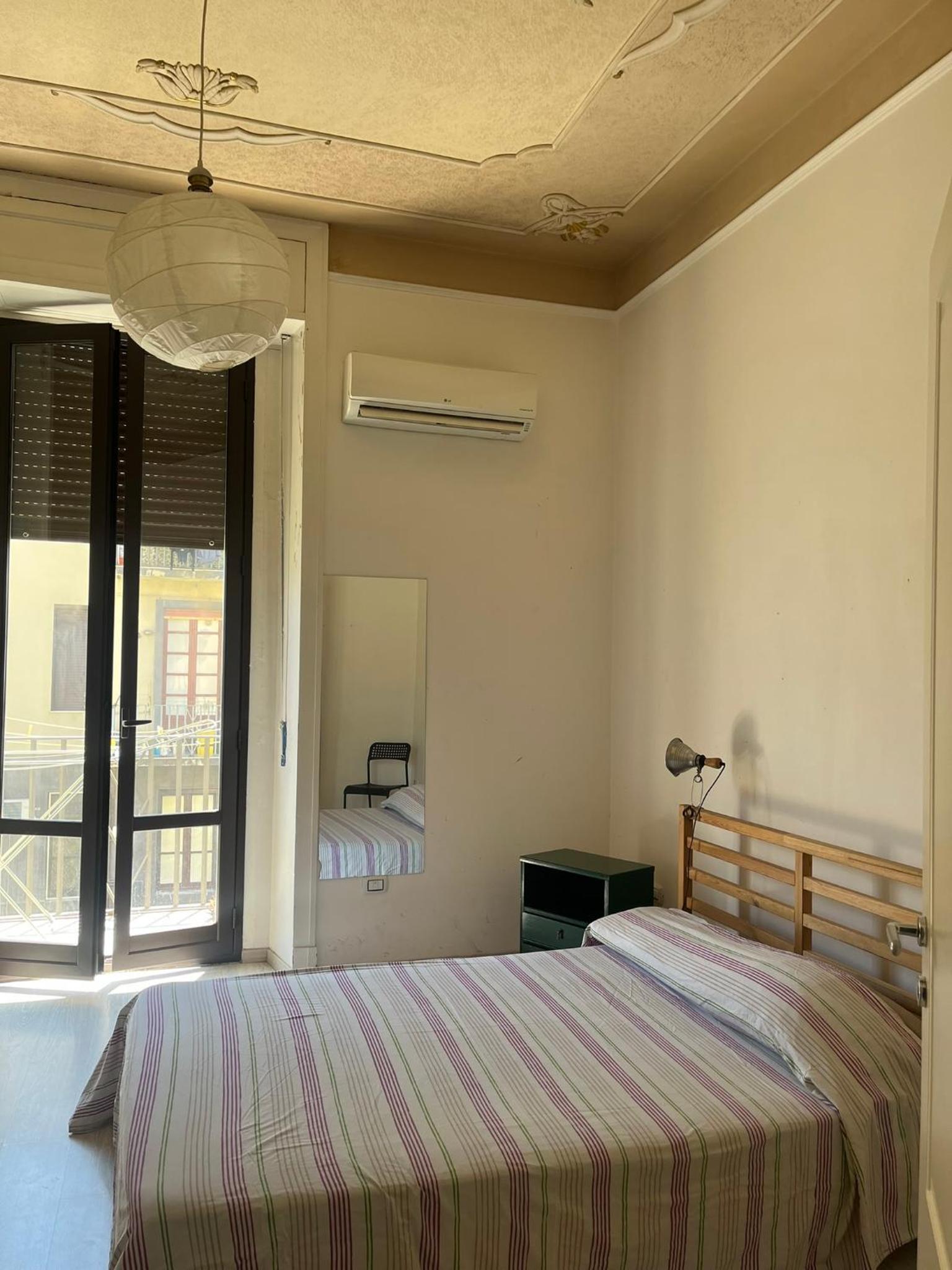 Standard Double Room With Shared Bathroom