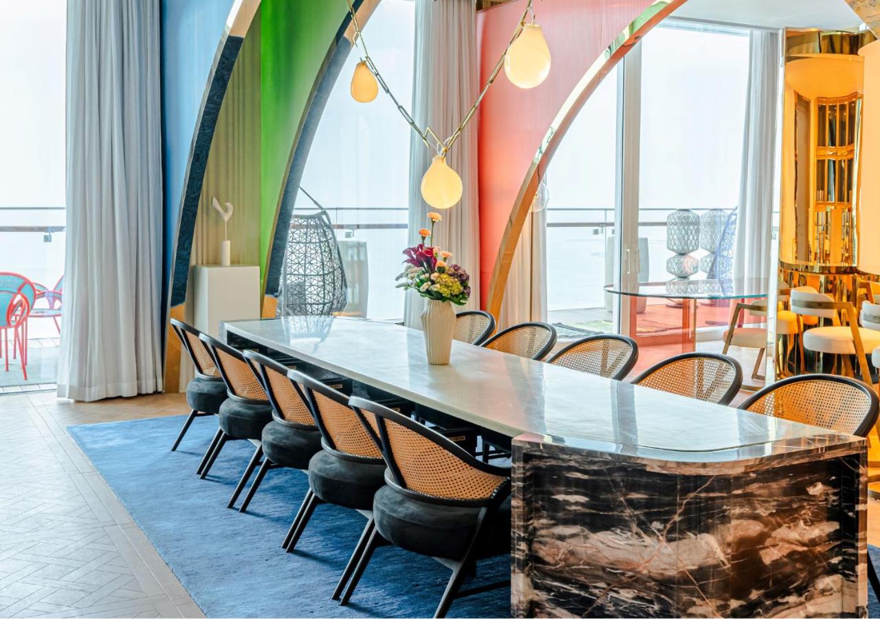 Suite - Designer - Photo 5