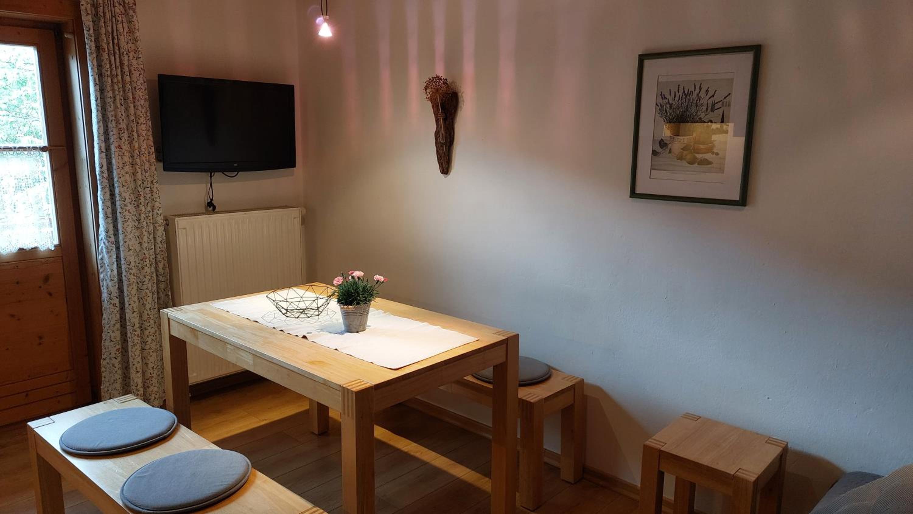 Apartment photo 3