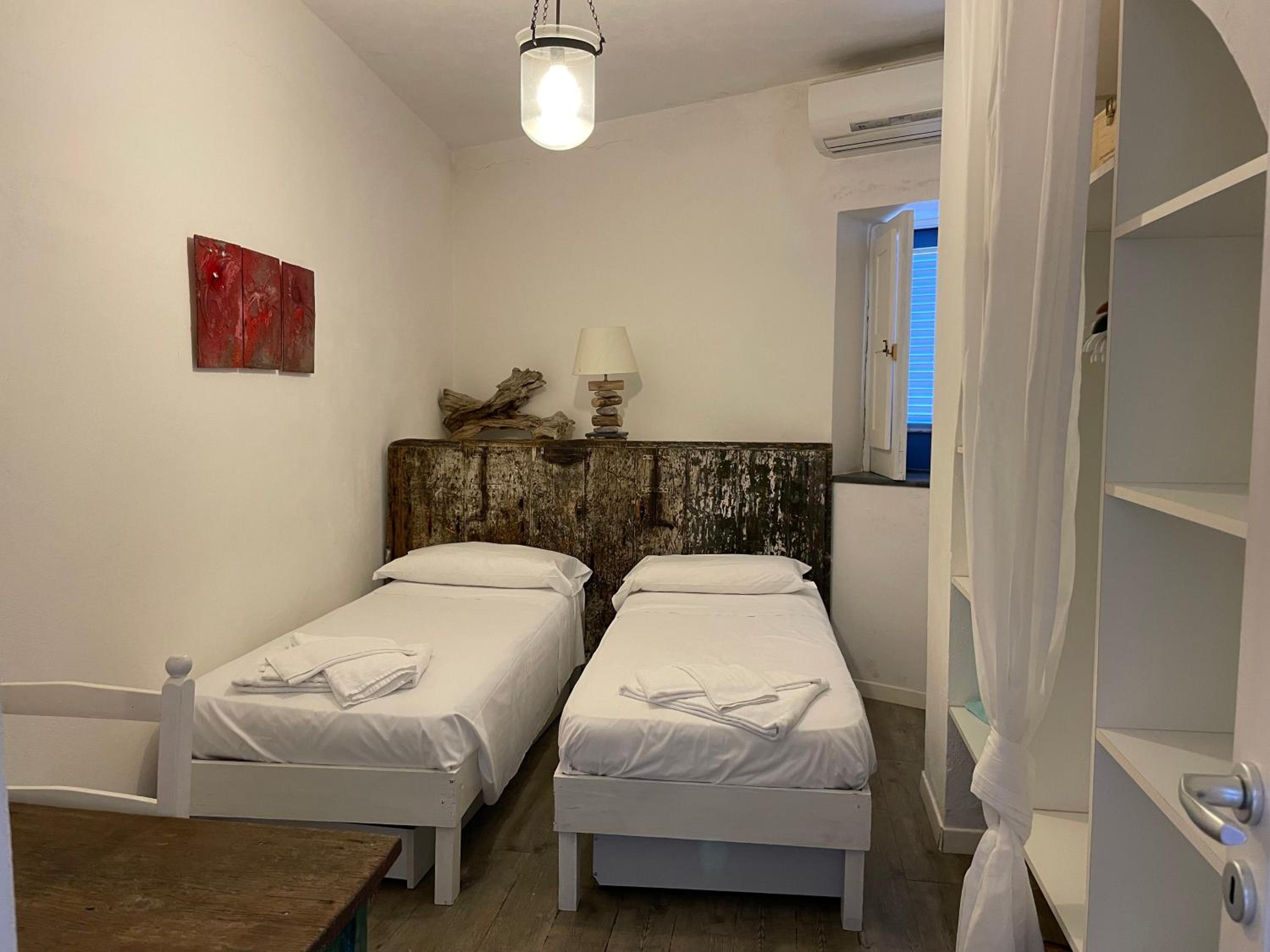 Three-Bedroom House photo 2