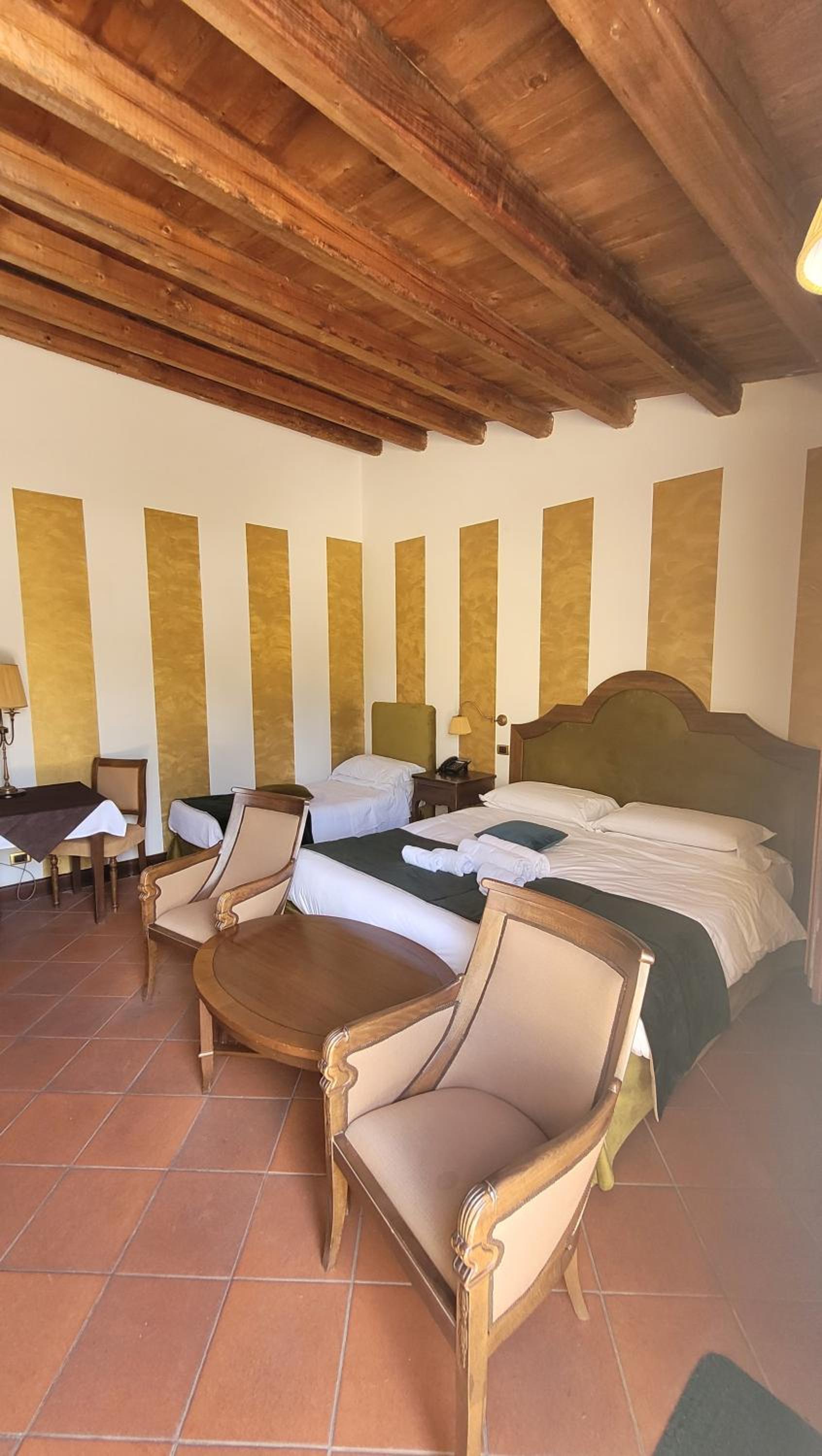 Comfort Triple Room