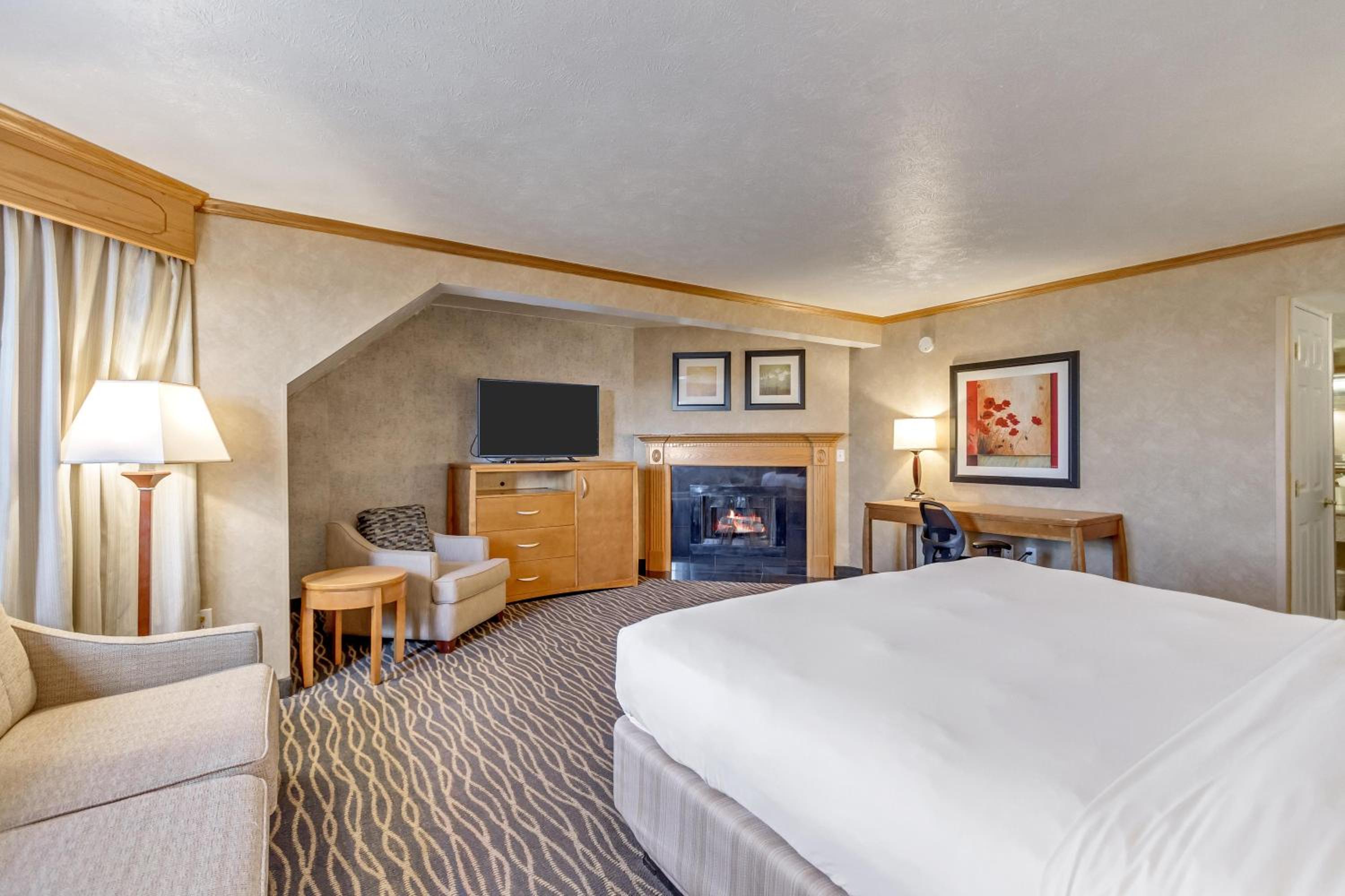Business King Room - Photo 3