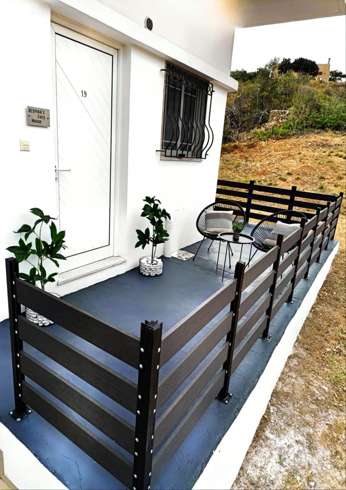 One-Bedroom House photo 2