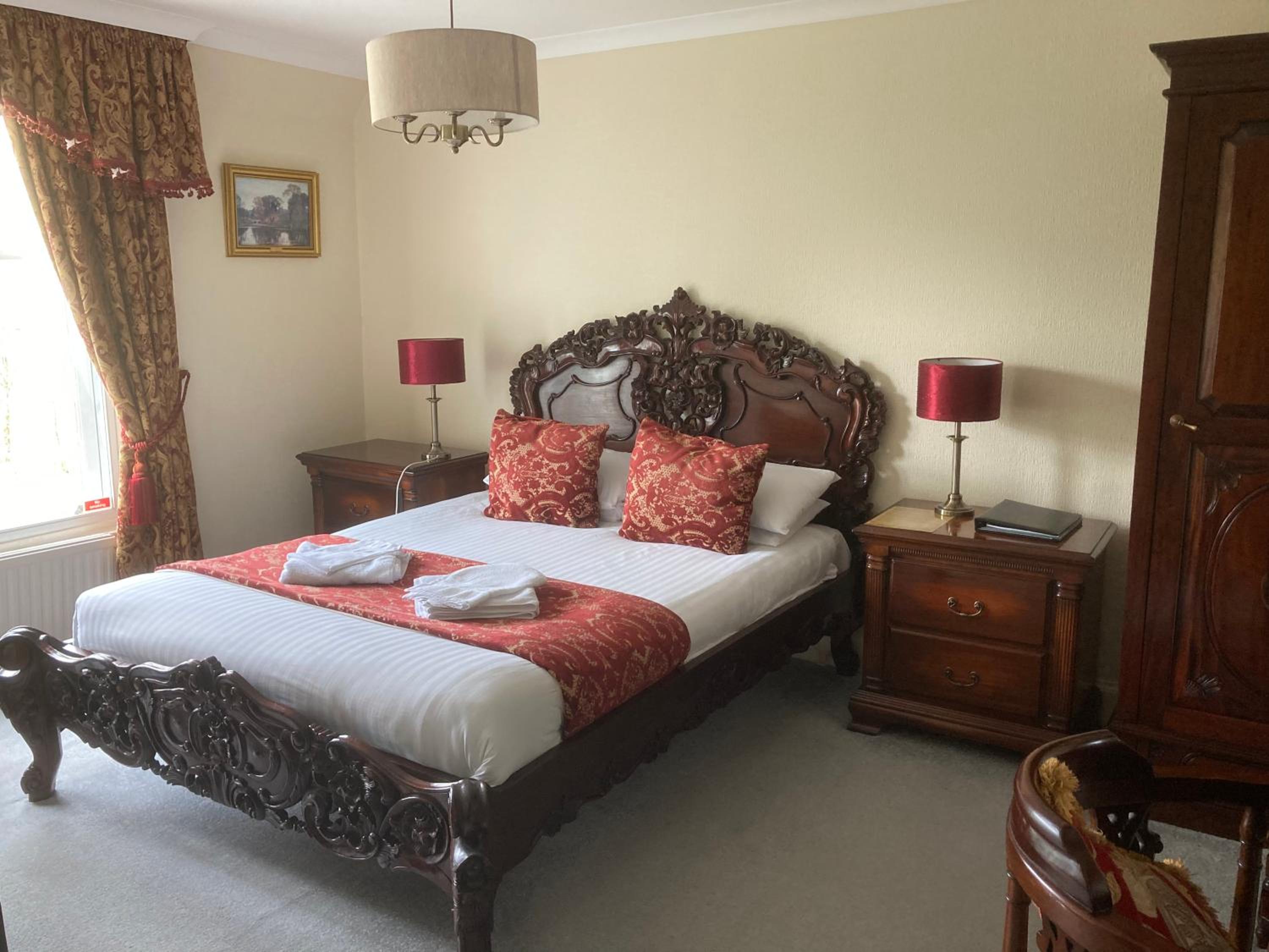 King Room with Mountain View