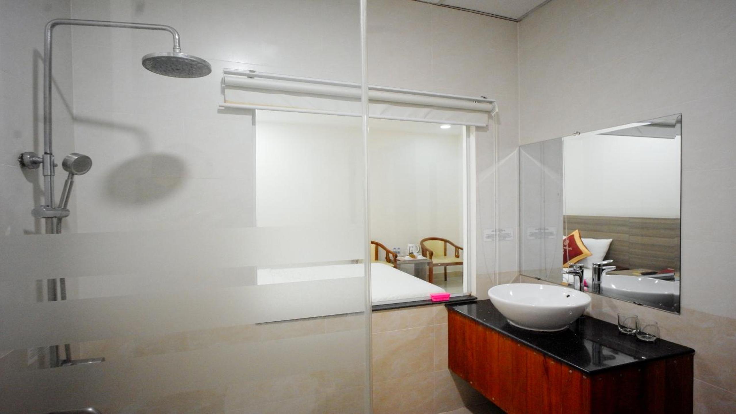 Deluxe Double Room - Photo 4