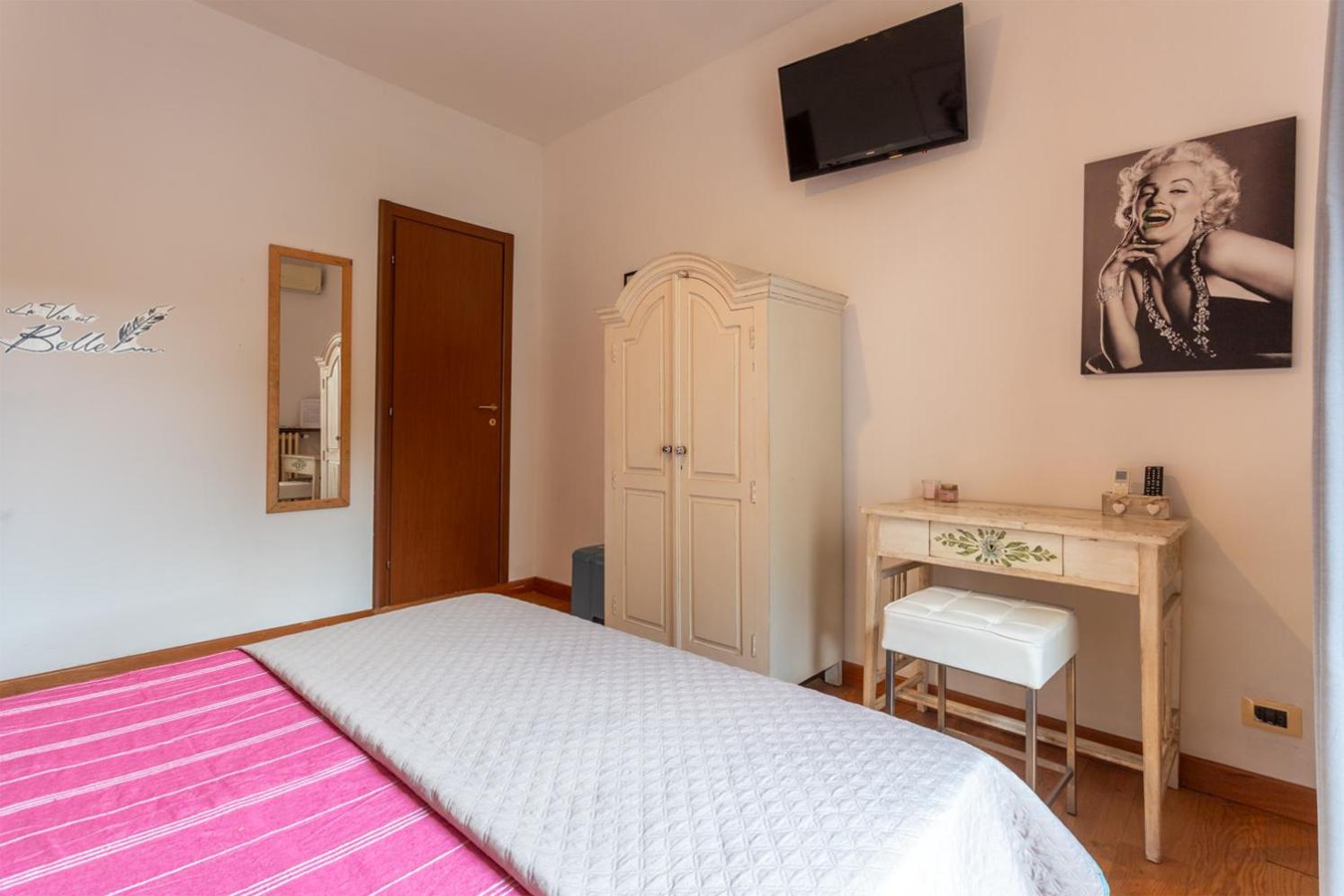 Double Room With Balcony photo 1