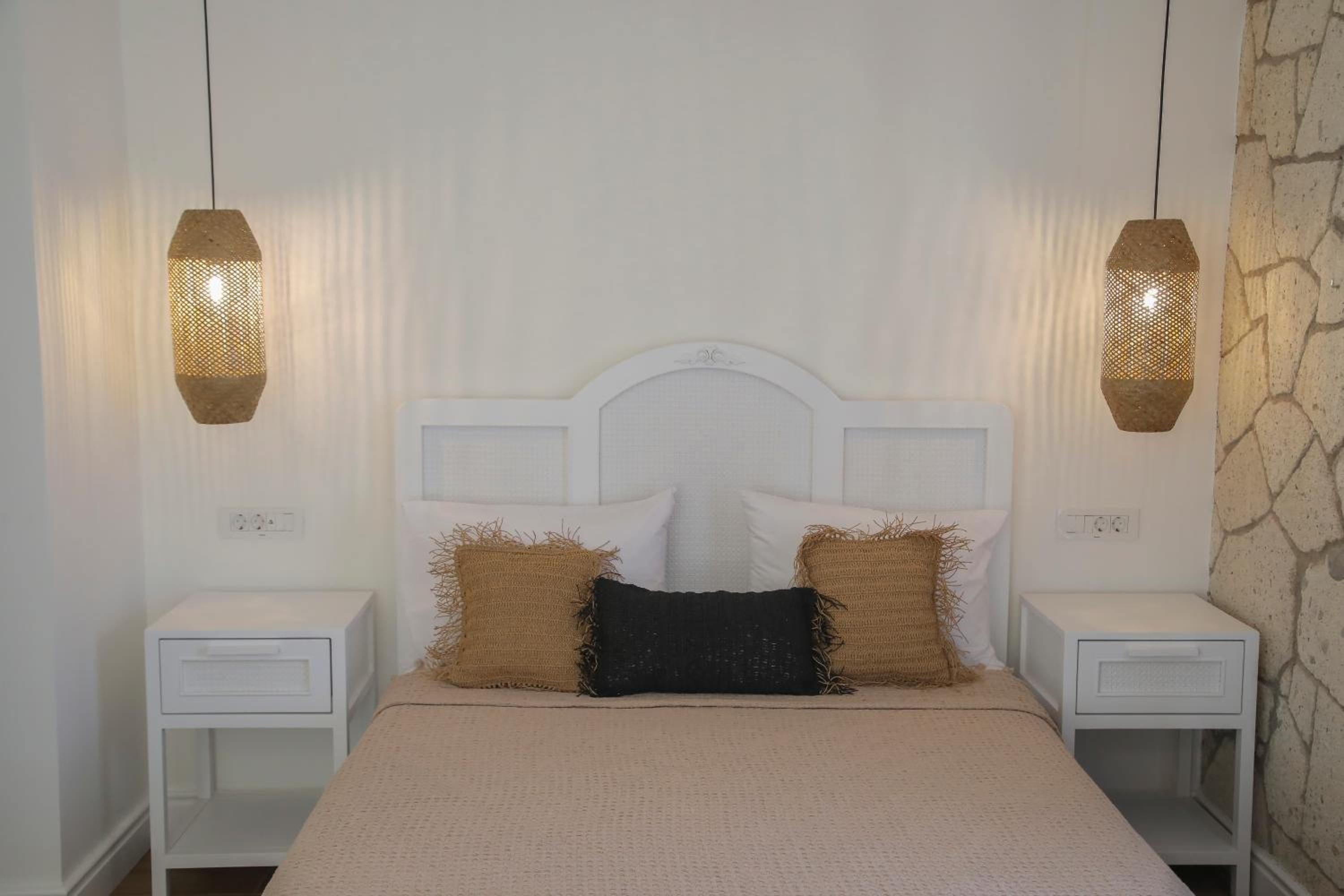 Deluxe Double Room - Photo 1