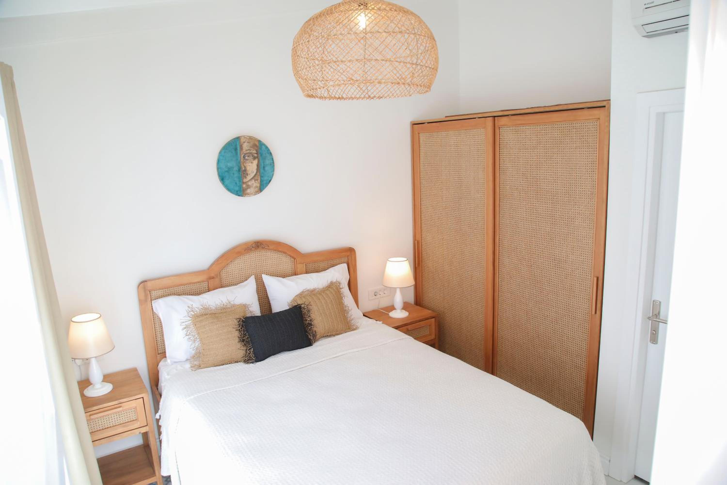 Double Room with Garden View - Photo 1