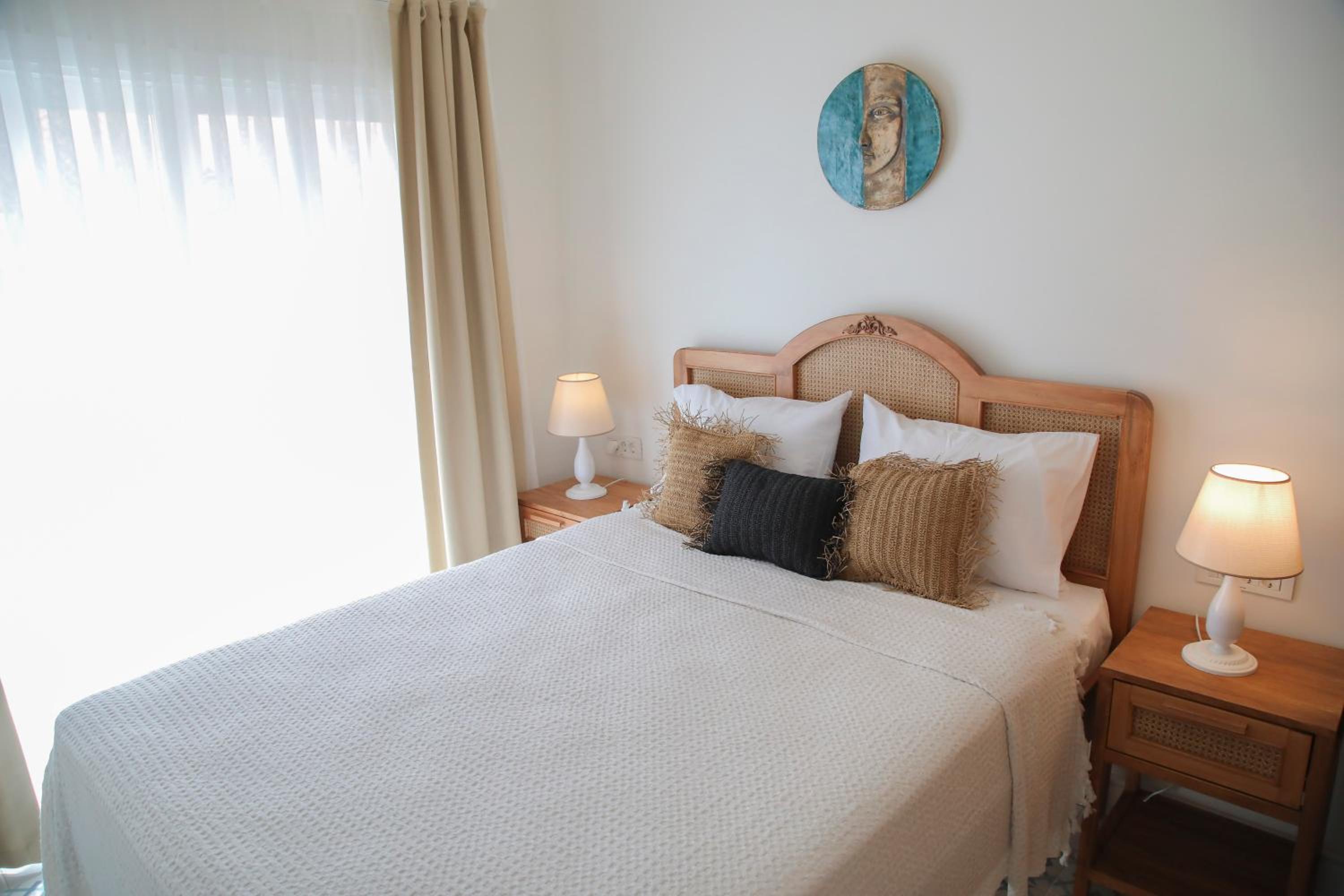 Double Room with Garden View - Photo 3