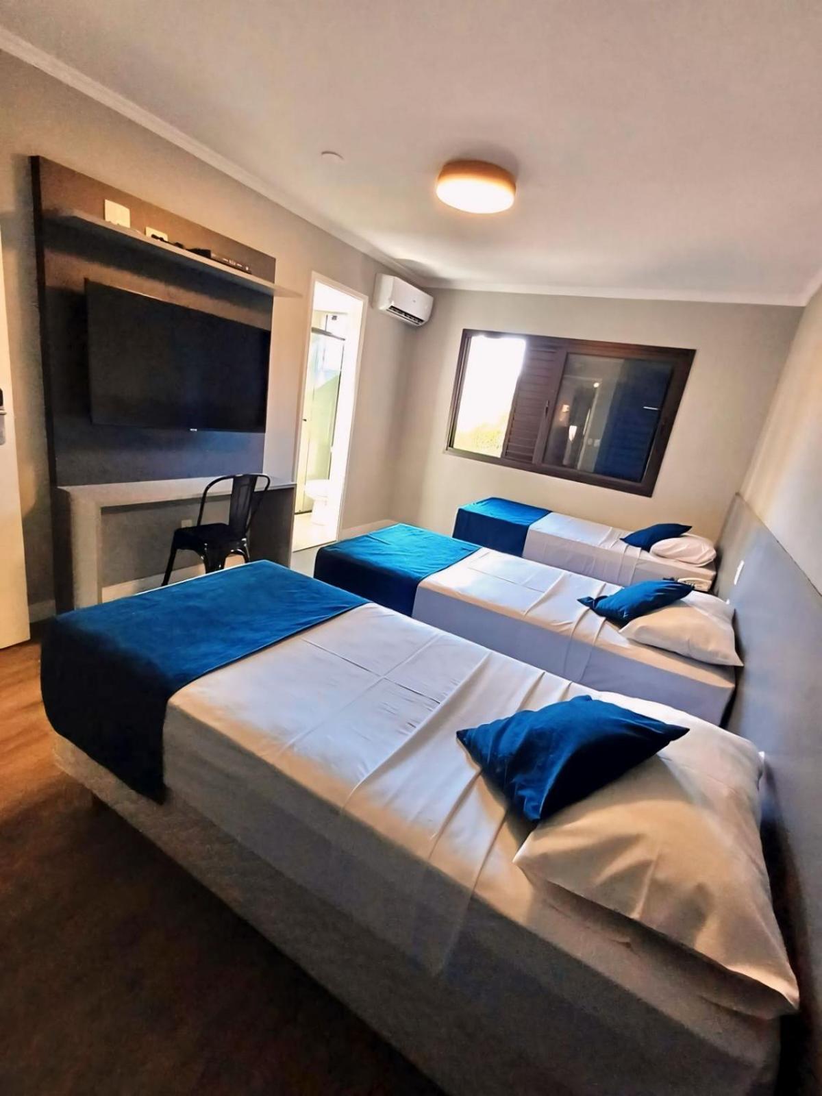 Standard Triple Room - Photo 2