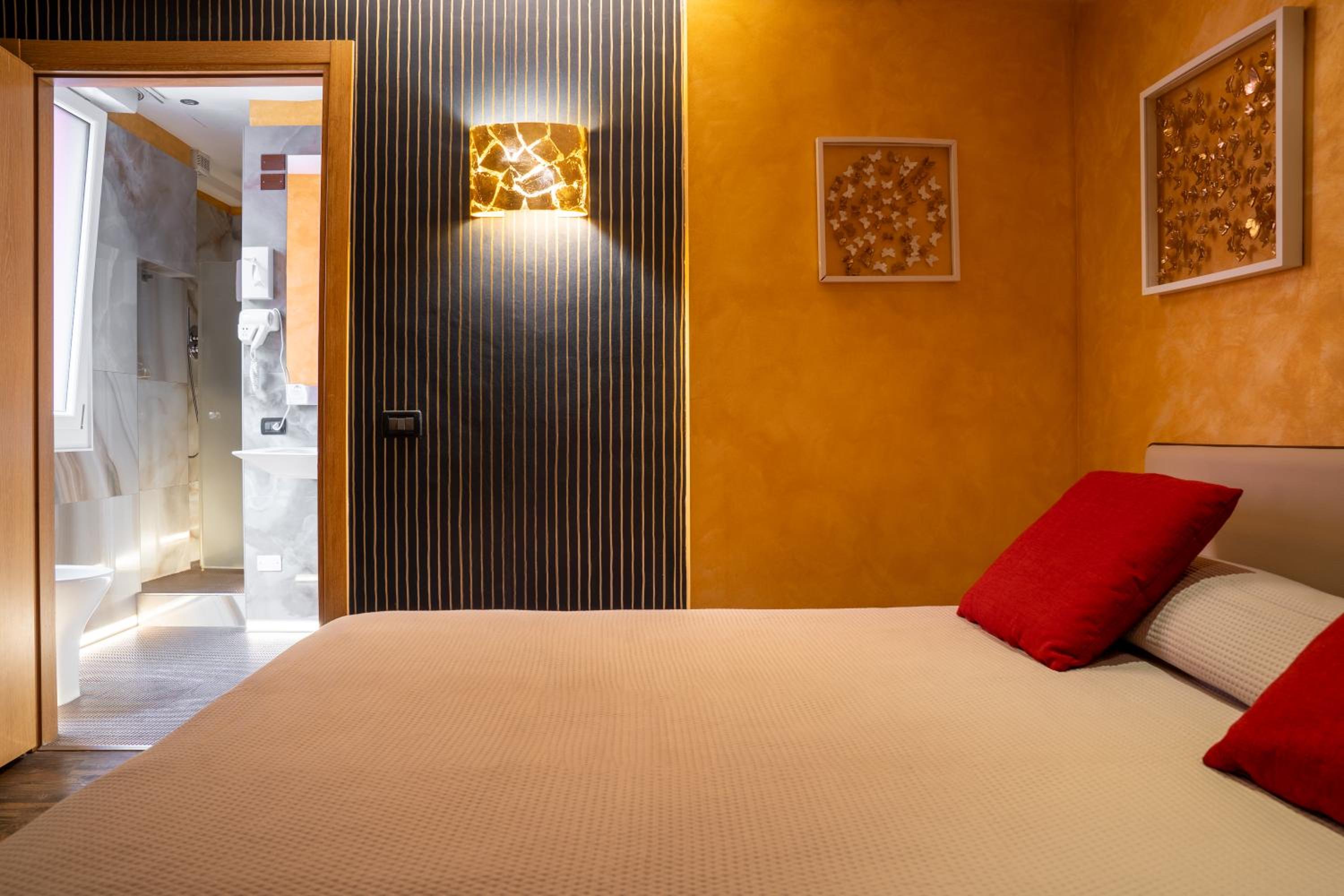 Superior Double or Twin Room - Photo 5