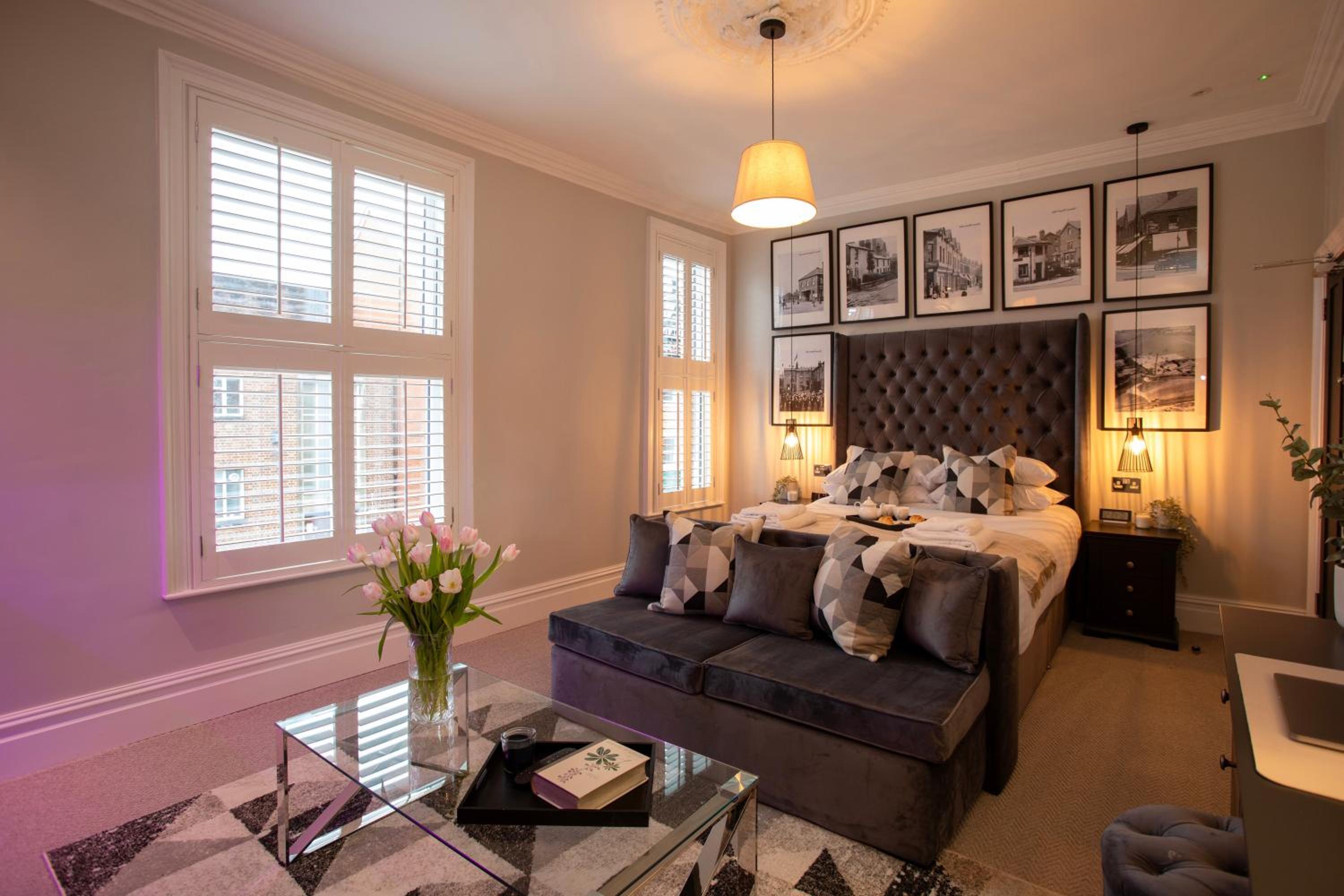 Superior King Suite