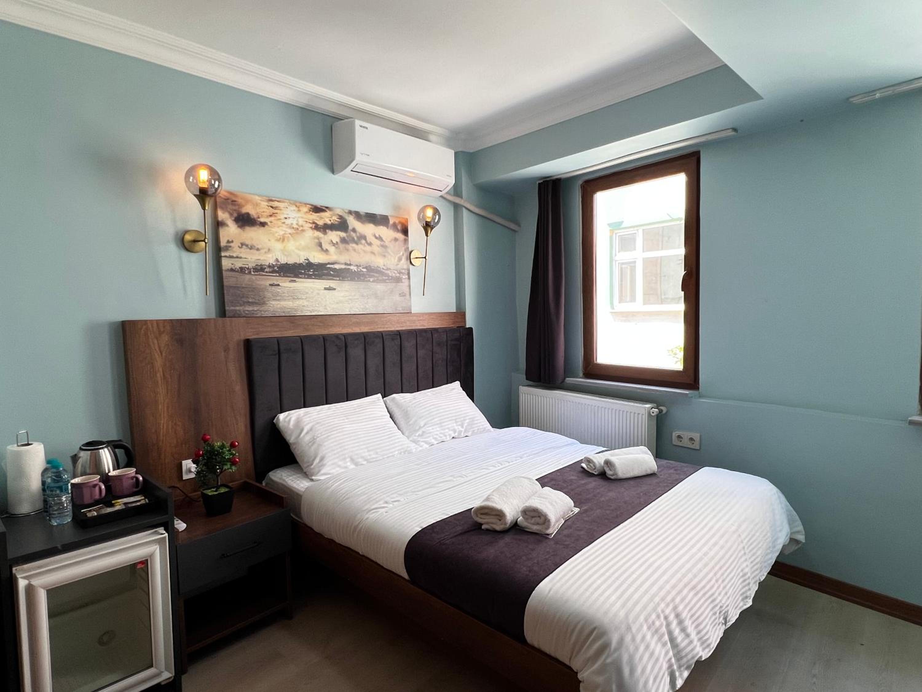 Economy Double Room photo 1