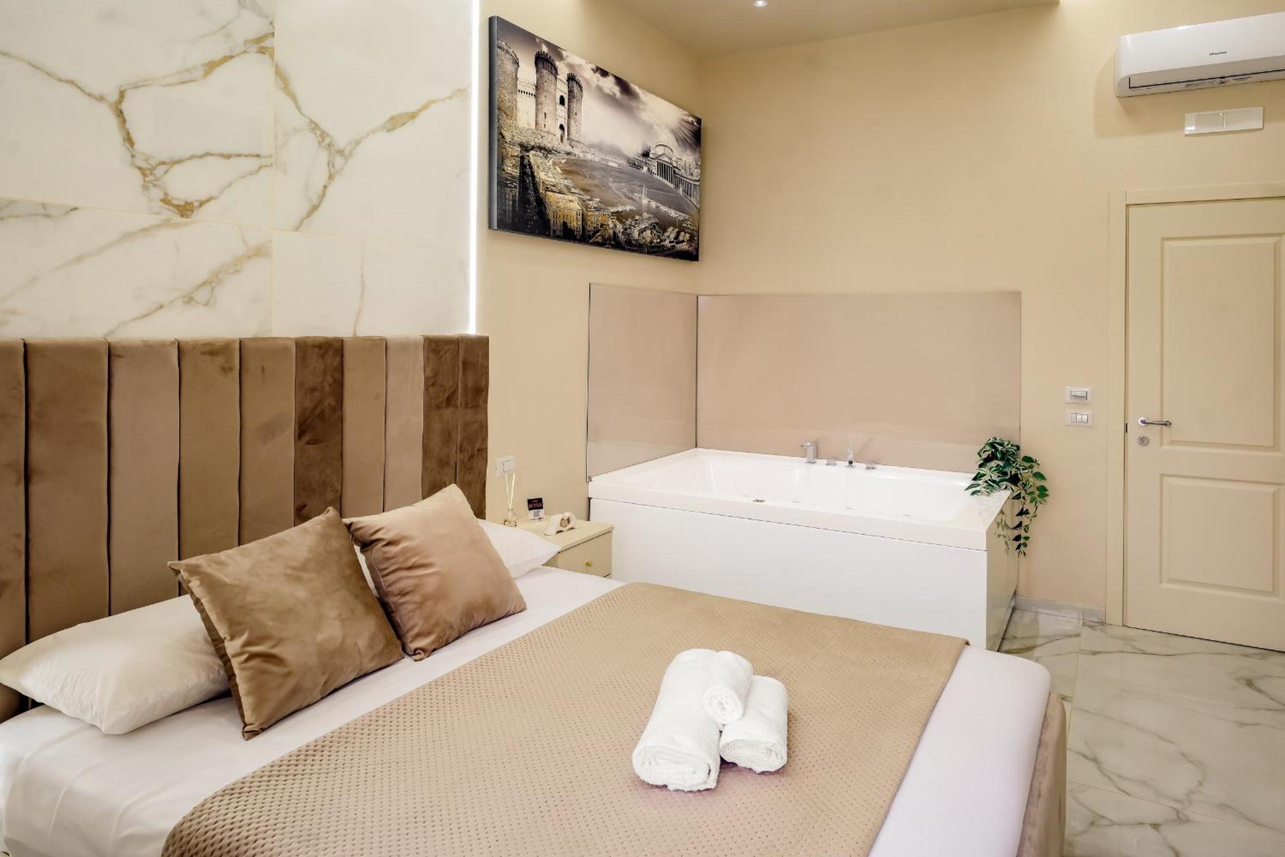 Double Room with Spa Bath