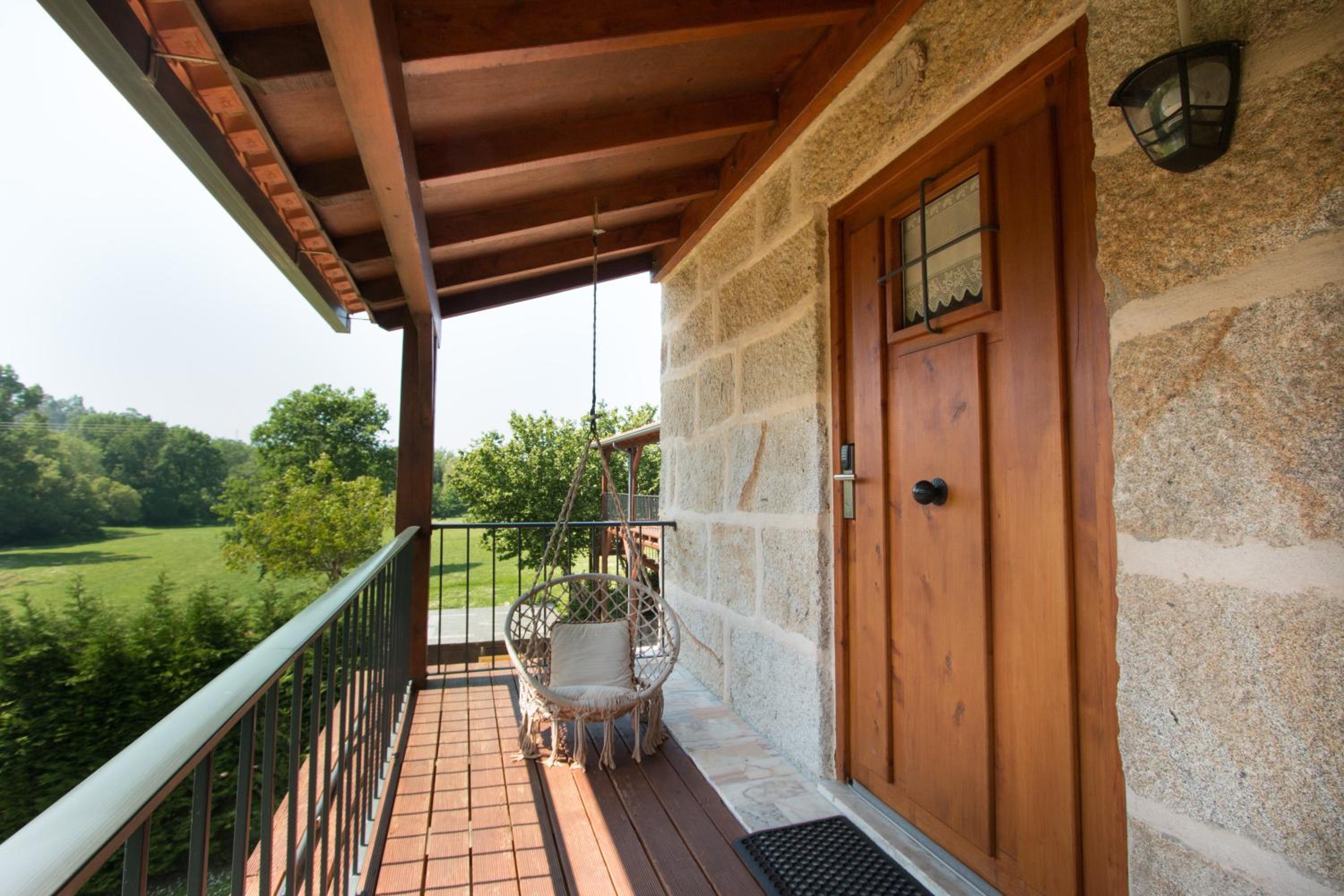 Superior Twin Room with Garden View - Photo 5