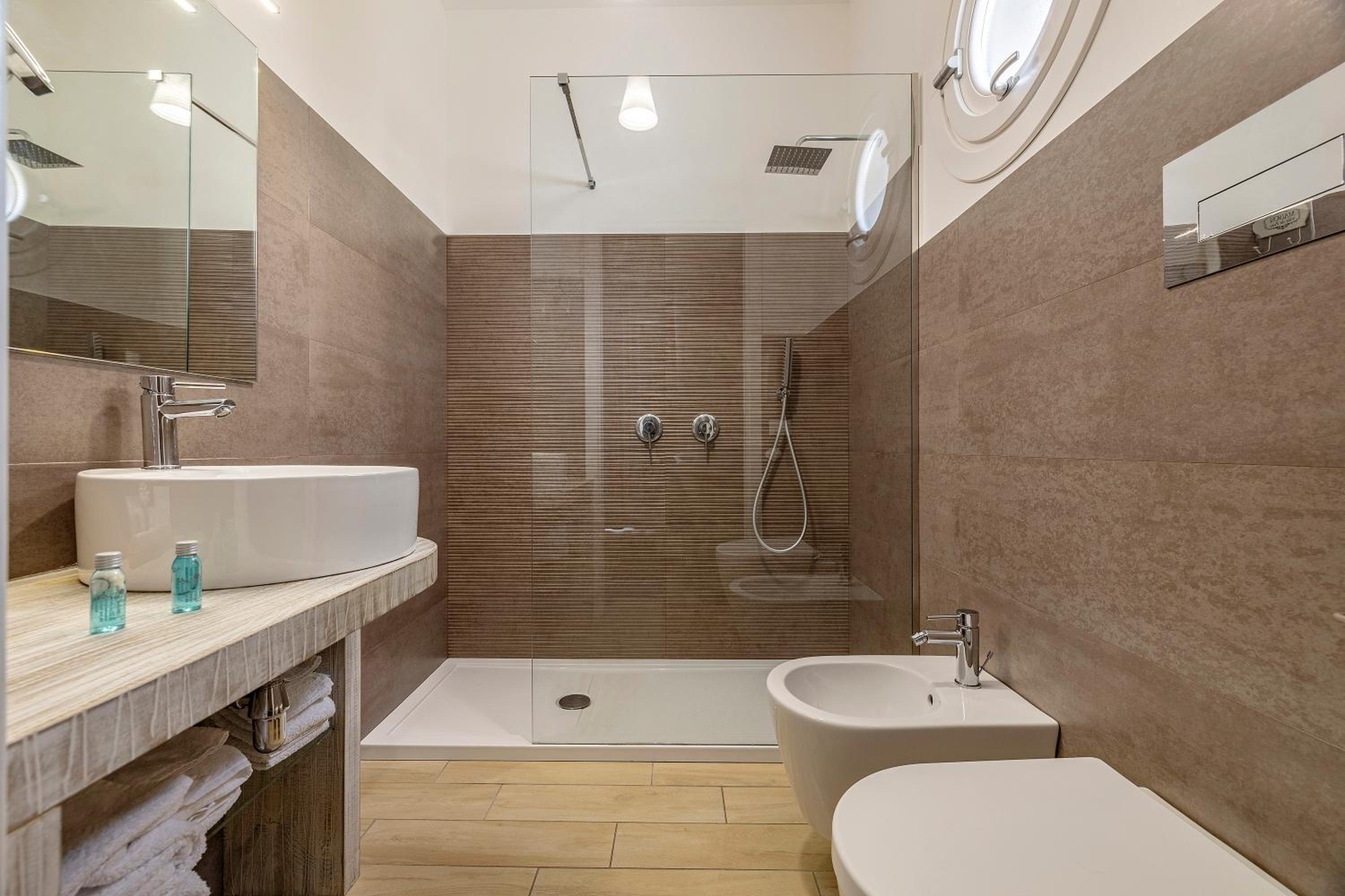 Superior Double or Twin Room with Sea View photo 2