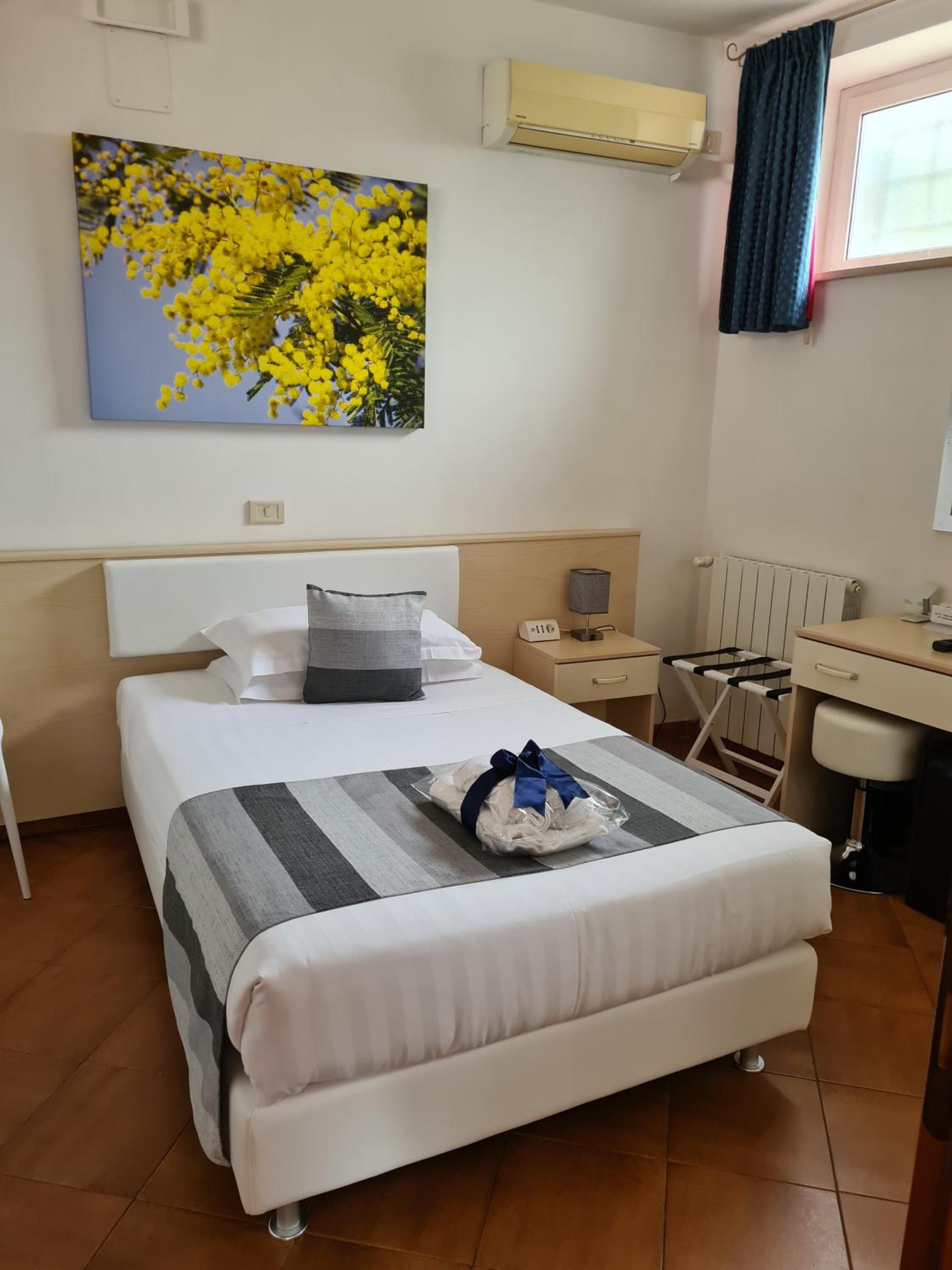 Single Room with Private Bathroom