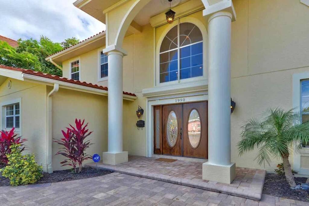 Villa photo 3
