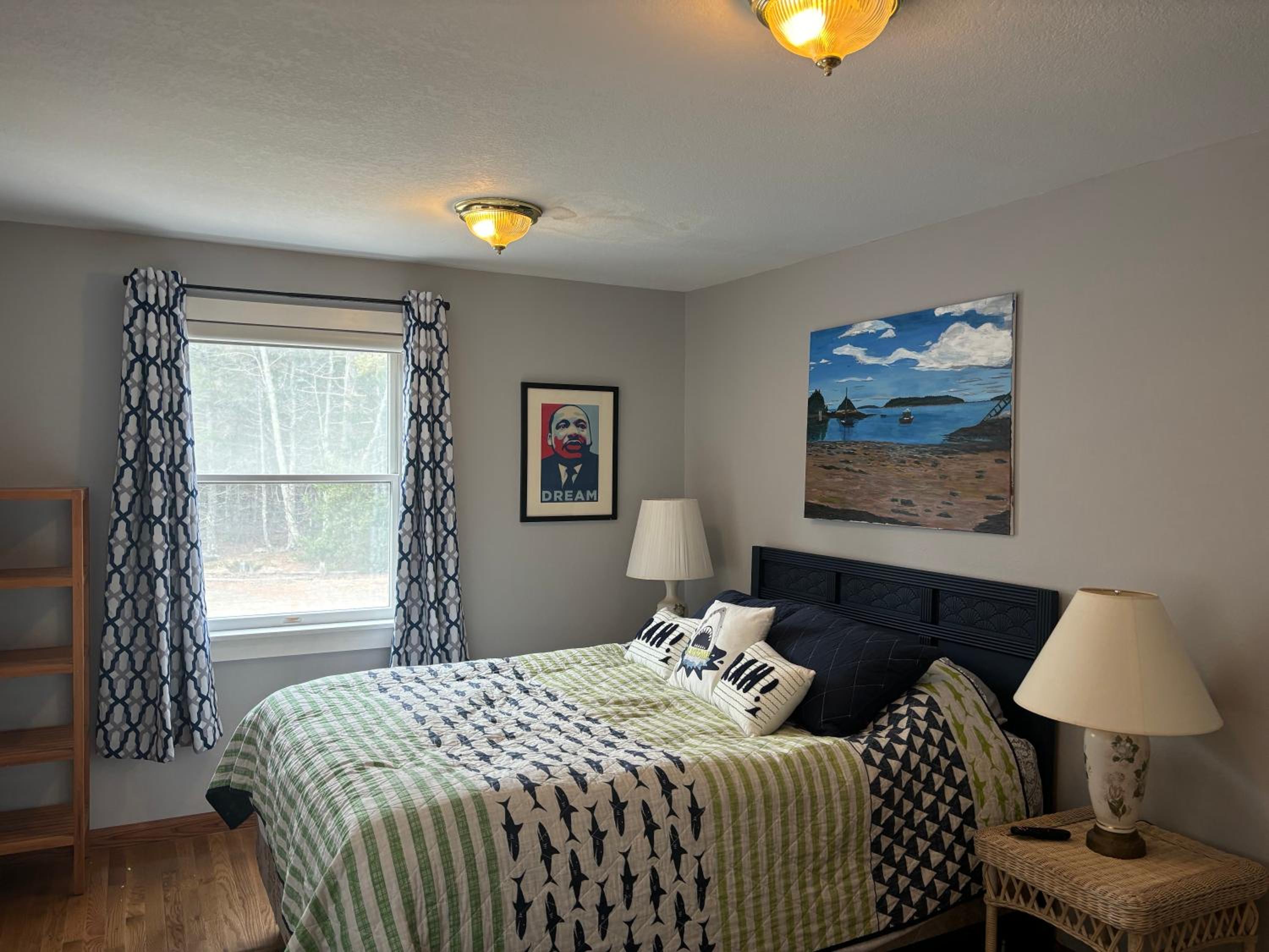 Queen Room photo 1
