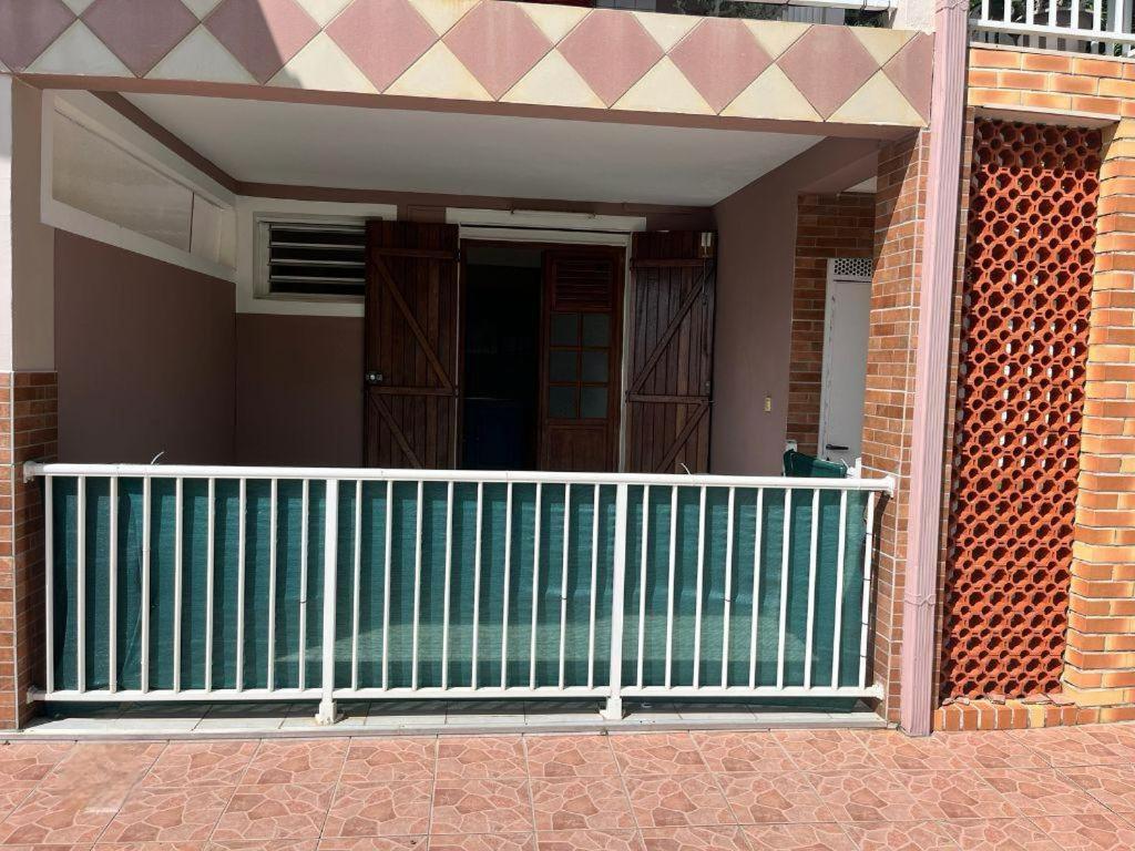 Apartment - Ground Floor photo 2
