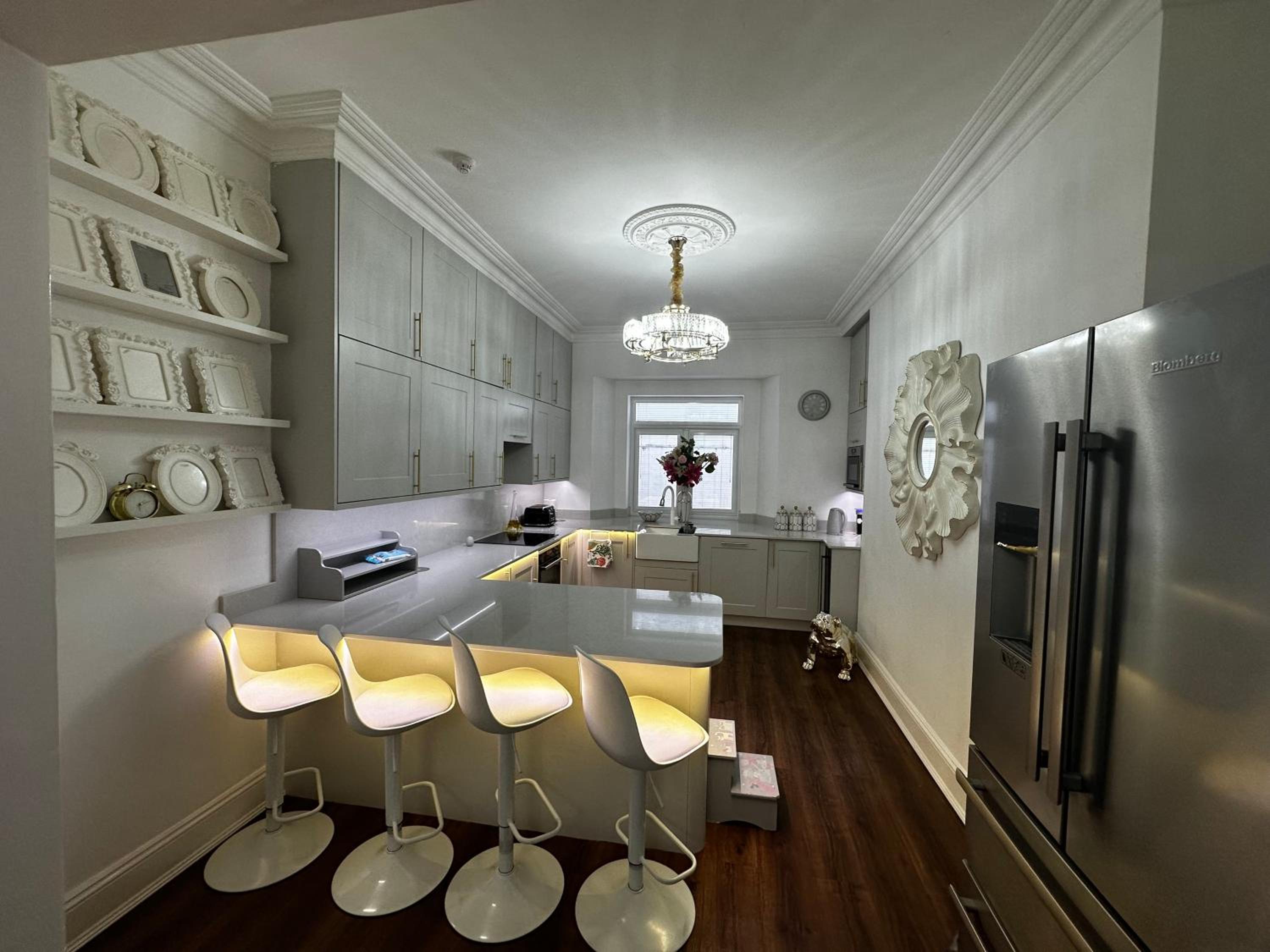 Apartment - Ground Floor photo 2