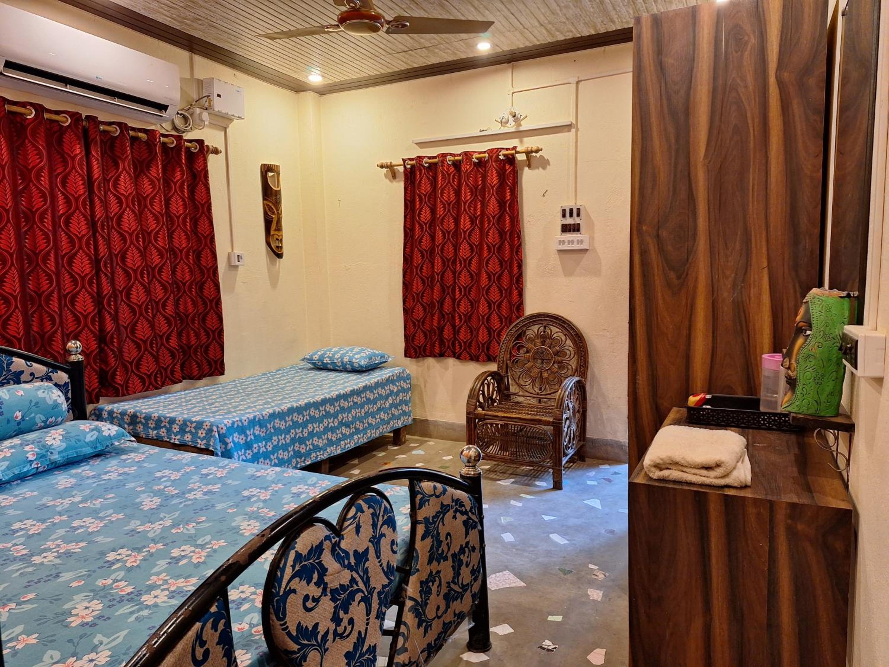 Triple Room with Garden View - Photo 1