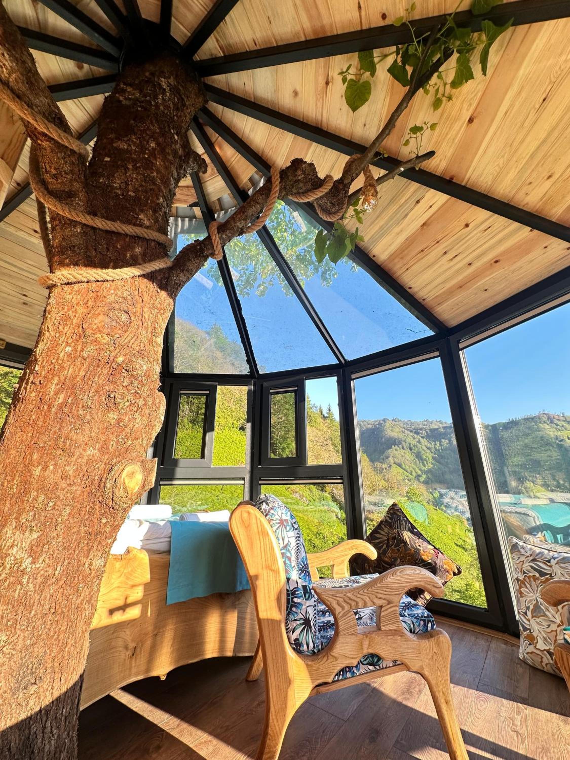 Superior Chalet - Photo 6