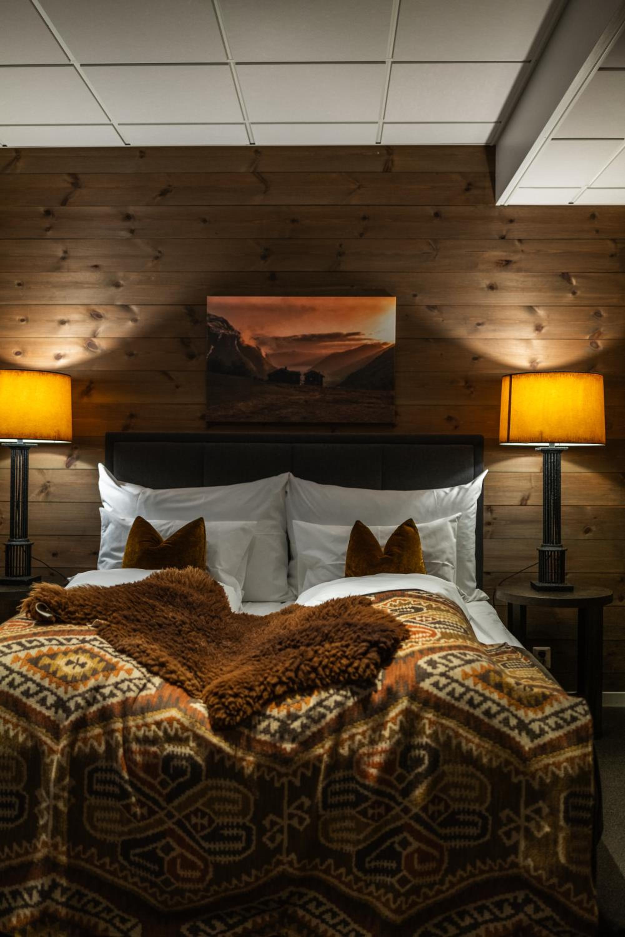 Junior Suite with Mountain View
