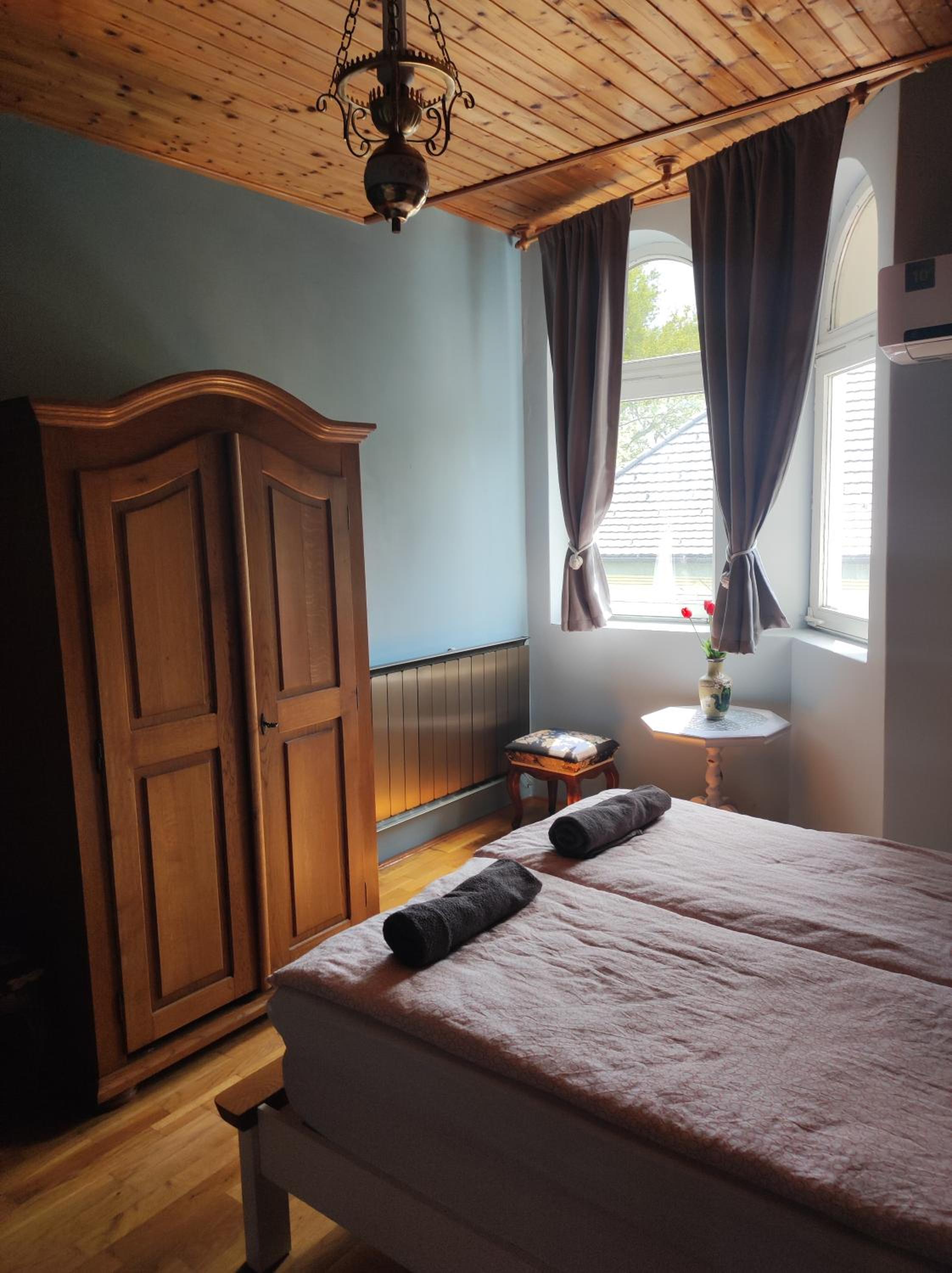 Triple Room with Private Bathroom photo 2