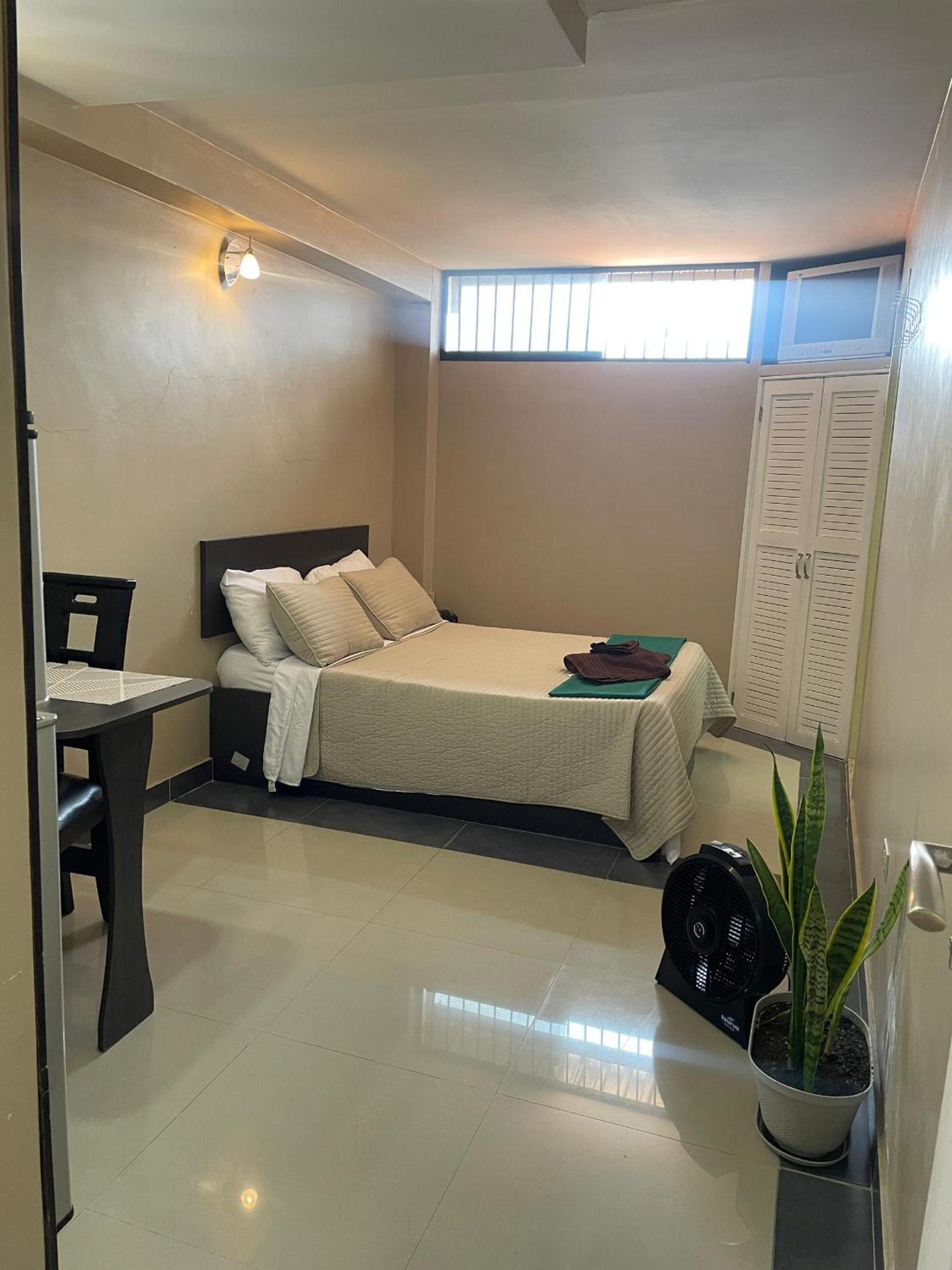 Studio Apartment with One Double Bed