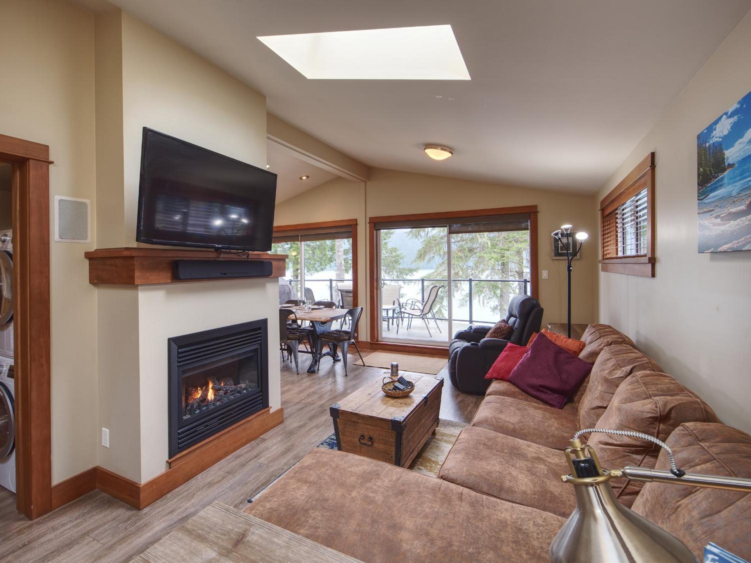 Four-Bedroom Holiday Home