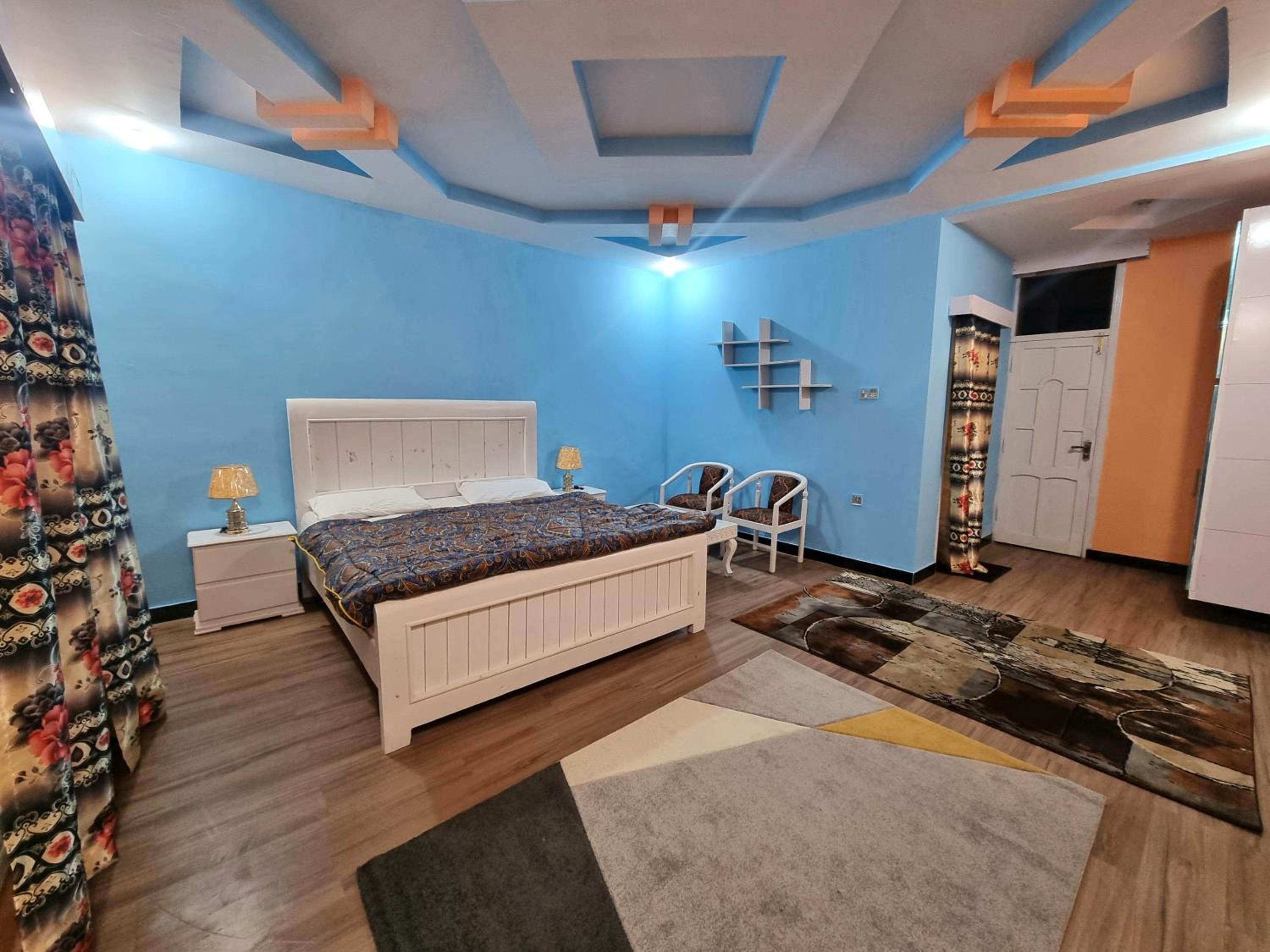 Deluxe Double Room (2 Adults + 1 Child)